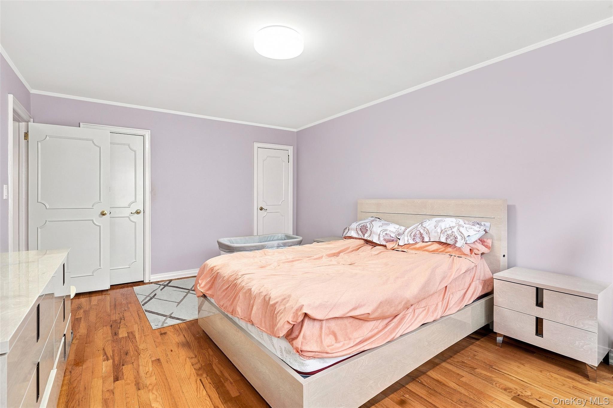 Single Family 65th Road  Queens, NY 11374, MLS-1046631-10