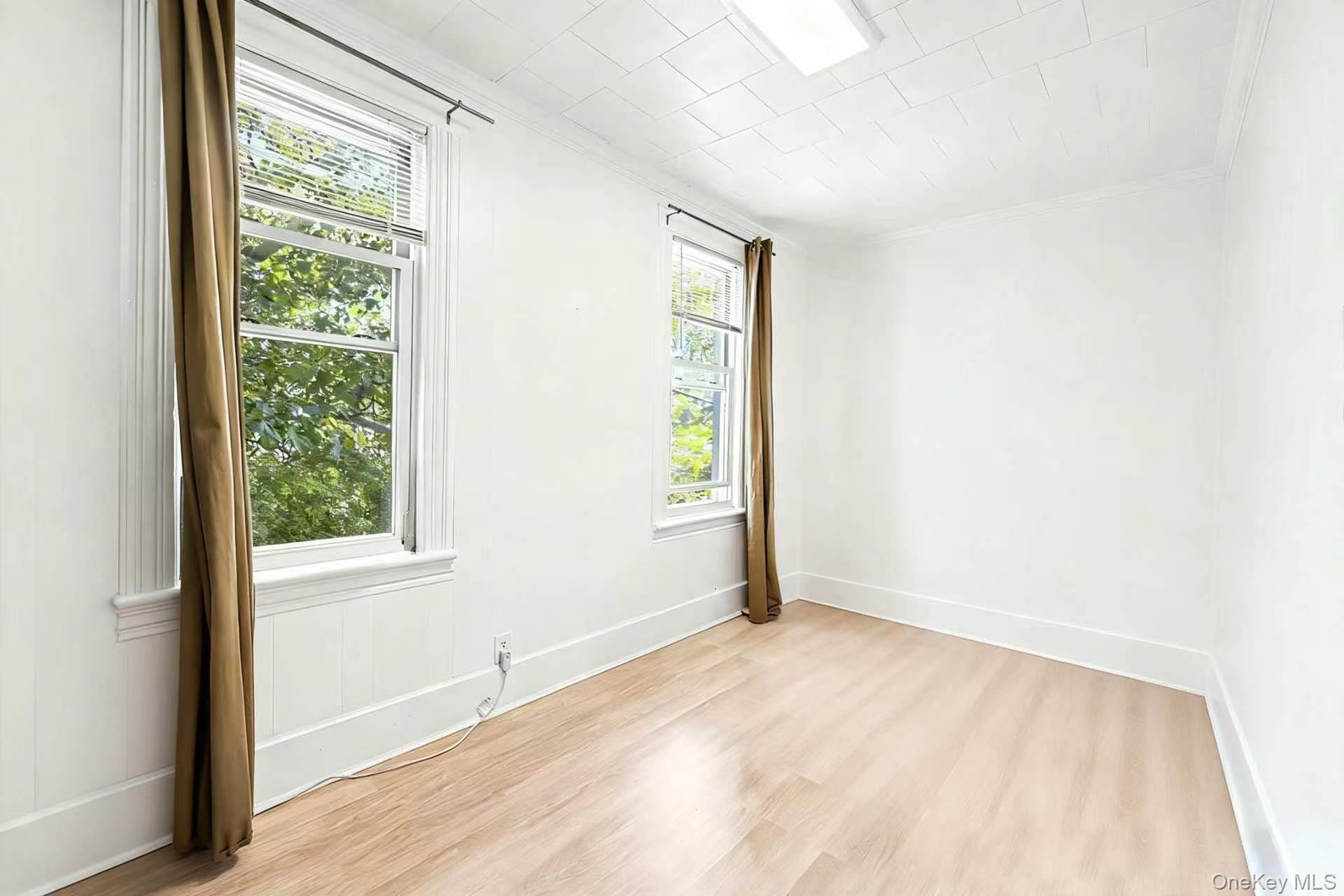 Single Family 69th Lane Queens, NY 11378, MLS-1046644-15