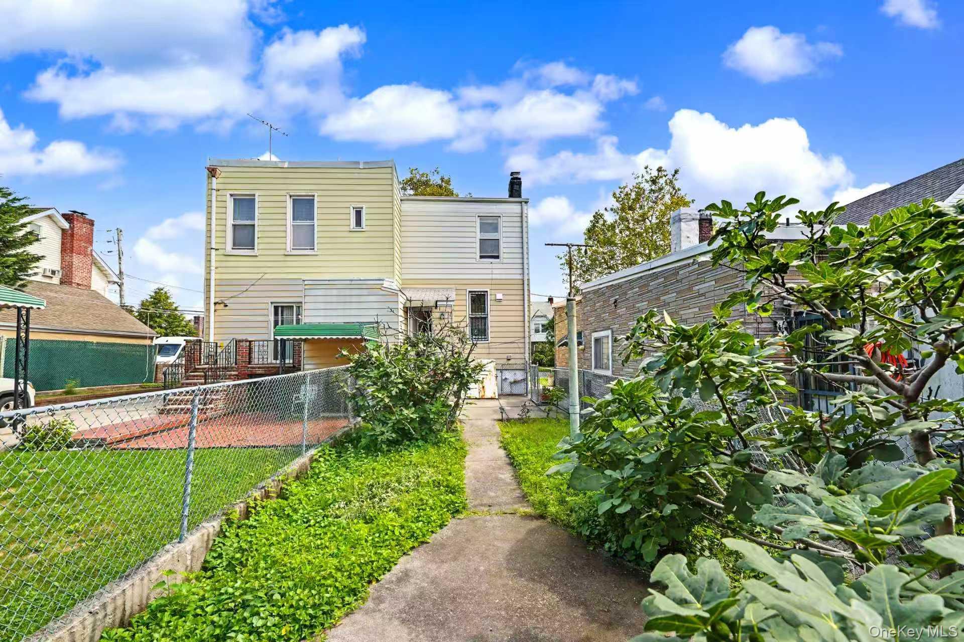 Single Family 69th Lane Queens, NY 11378, MLS-1046644-26
