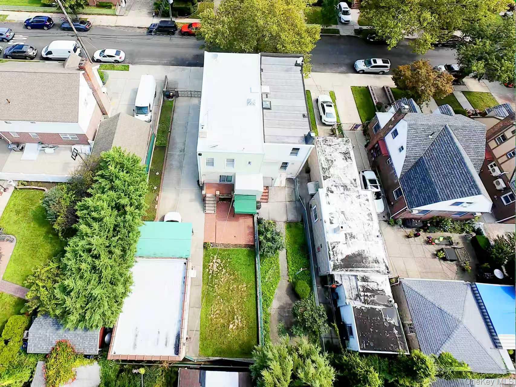 Single Family 69th Lane Queens, NY 11378, MLS-1046644-27
