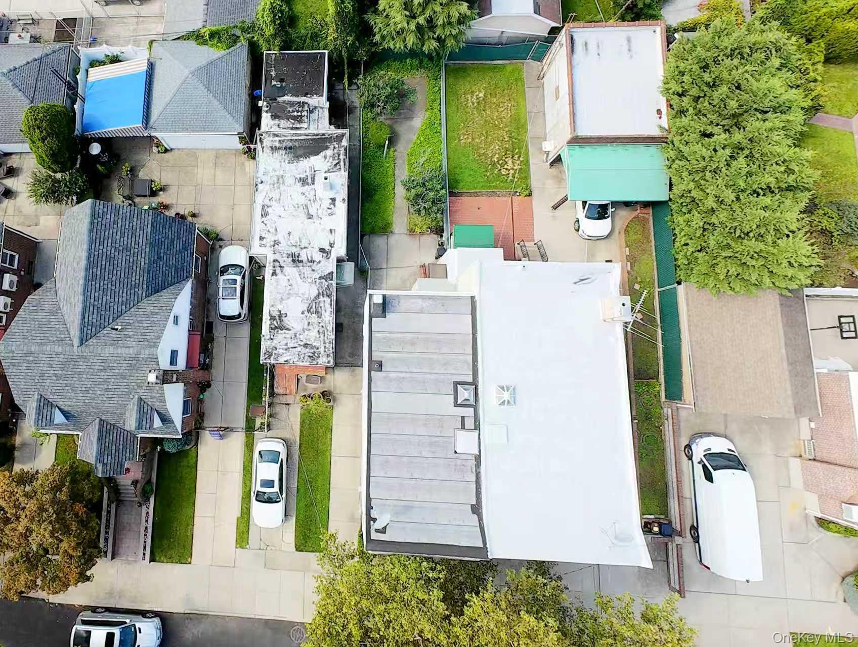 Single Family 69th Lane Queens, NY 11378, MLS-1046644-28