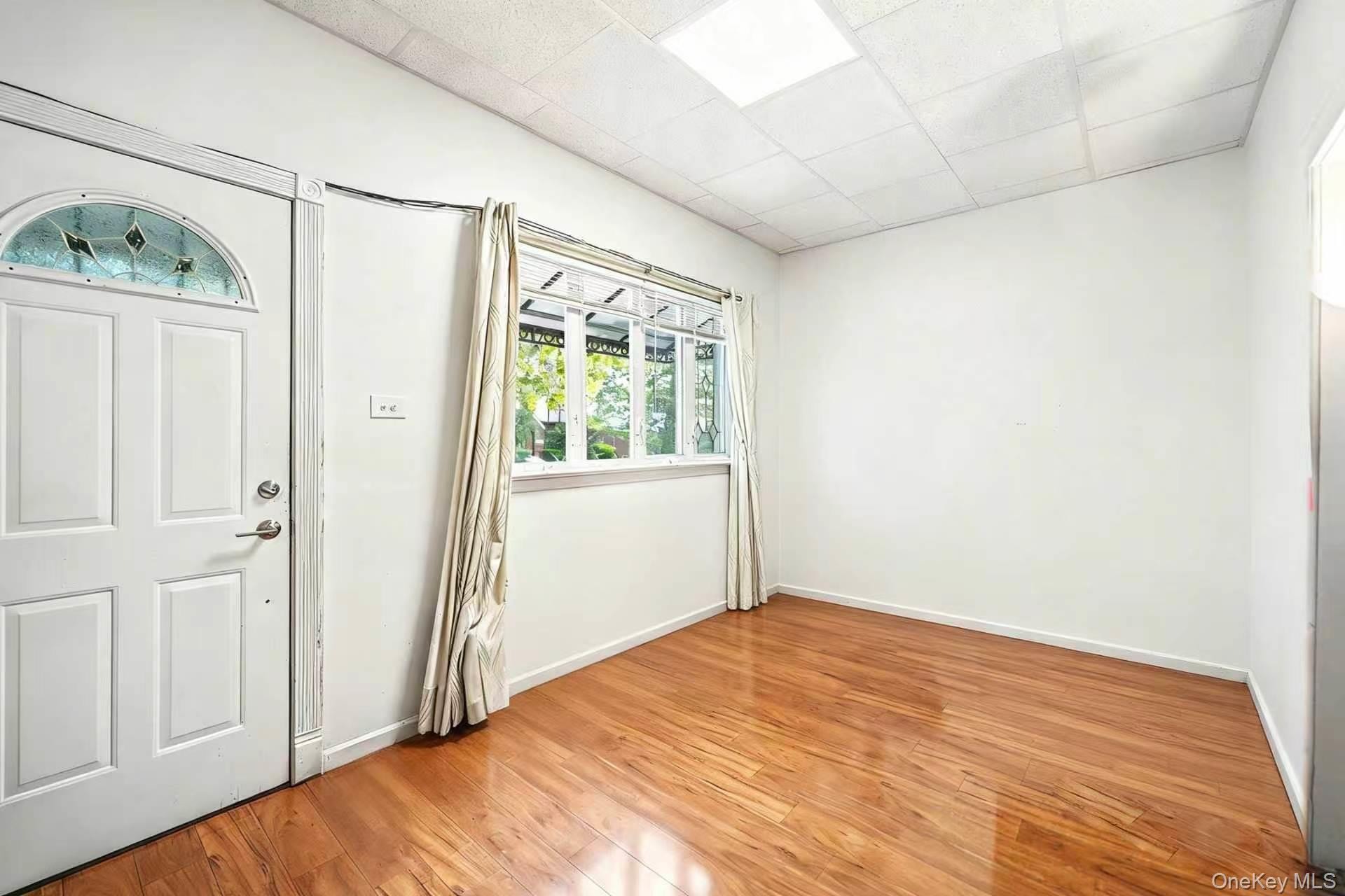 Single Family 69th Lane Queens, NY 11378, MLS-1046644-6