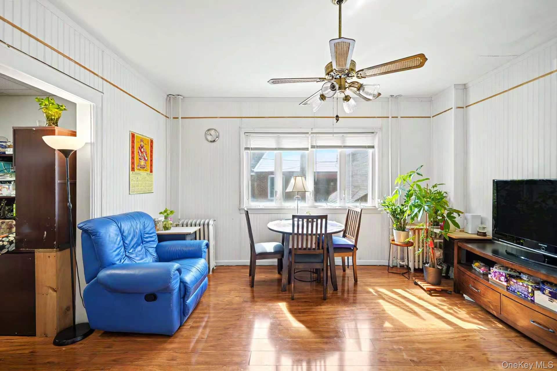 Single Family 69th Lane Queens, NY 11378, MLS-1046644-9