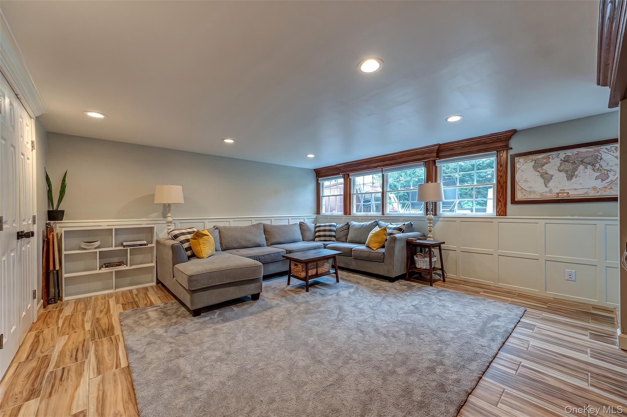 Single Family Peary Lane  Suffolk County, NY 11754, MLS-1046645-17