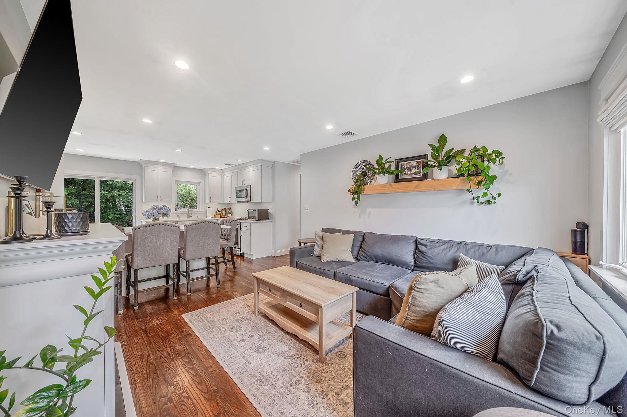 Single Family Gedney Avenue  Suffolk County, NY 11787, MLS-1046648-2