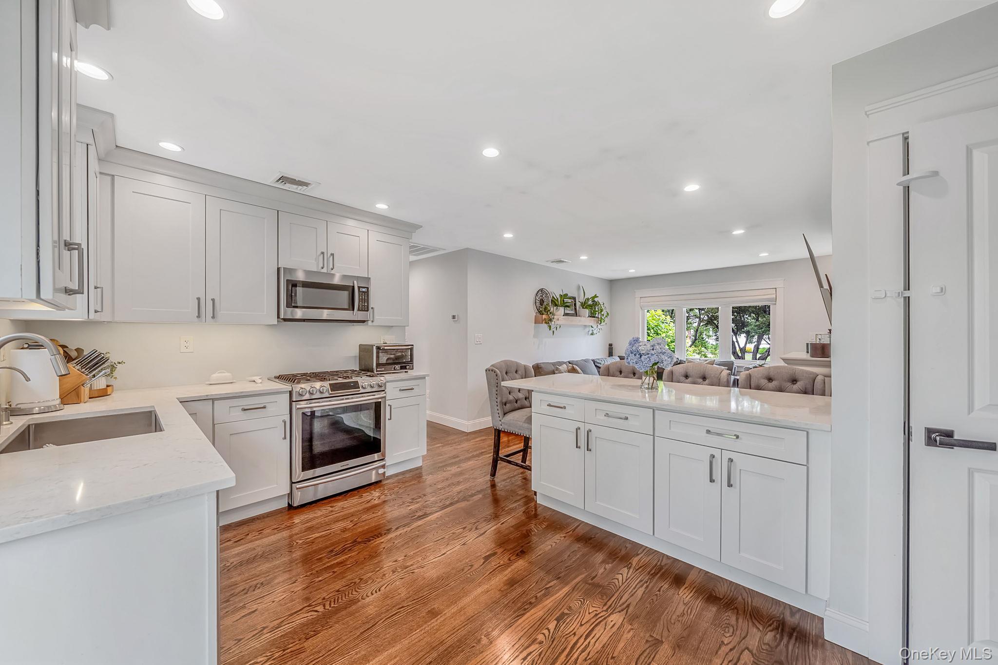 Single Family Gedney Avenue  Suffolk County, NY 11787, MLS-1046648-7