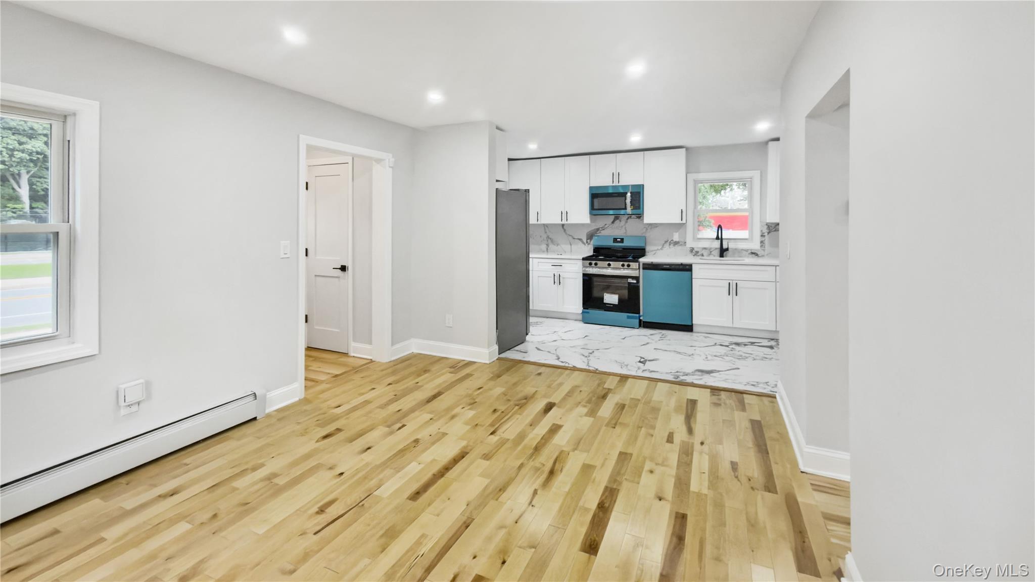 Single Family Woodfield Road Nassau County, NY 11570, MLS-1046658-14