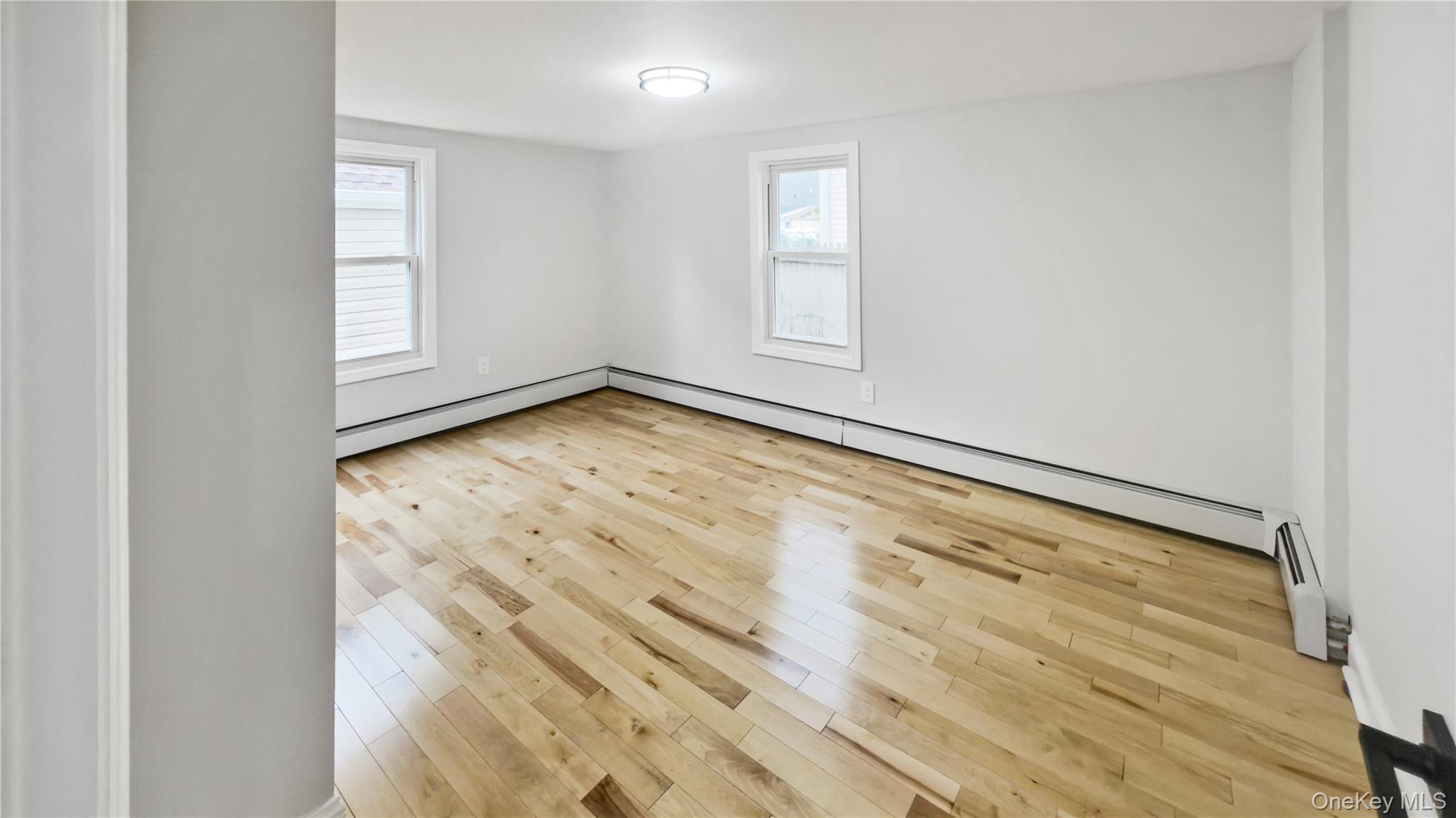 Single Family Woodfield Road Nassau County, NY 11570, MLS-1046658-27
