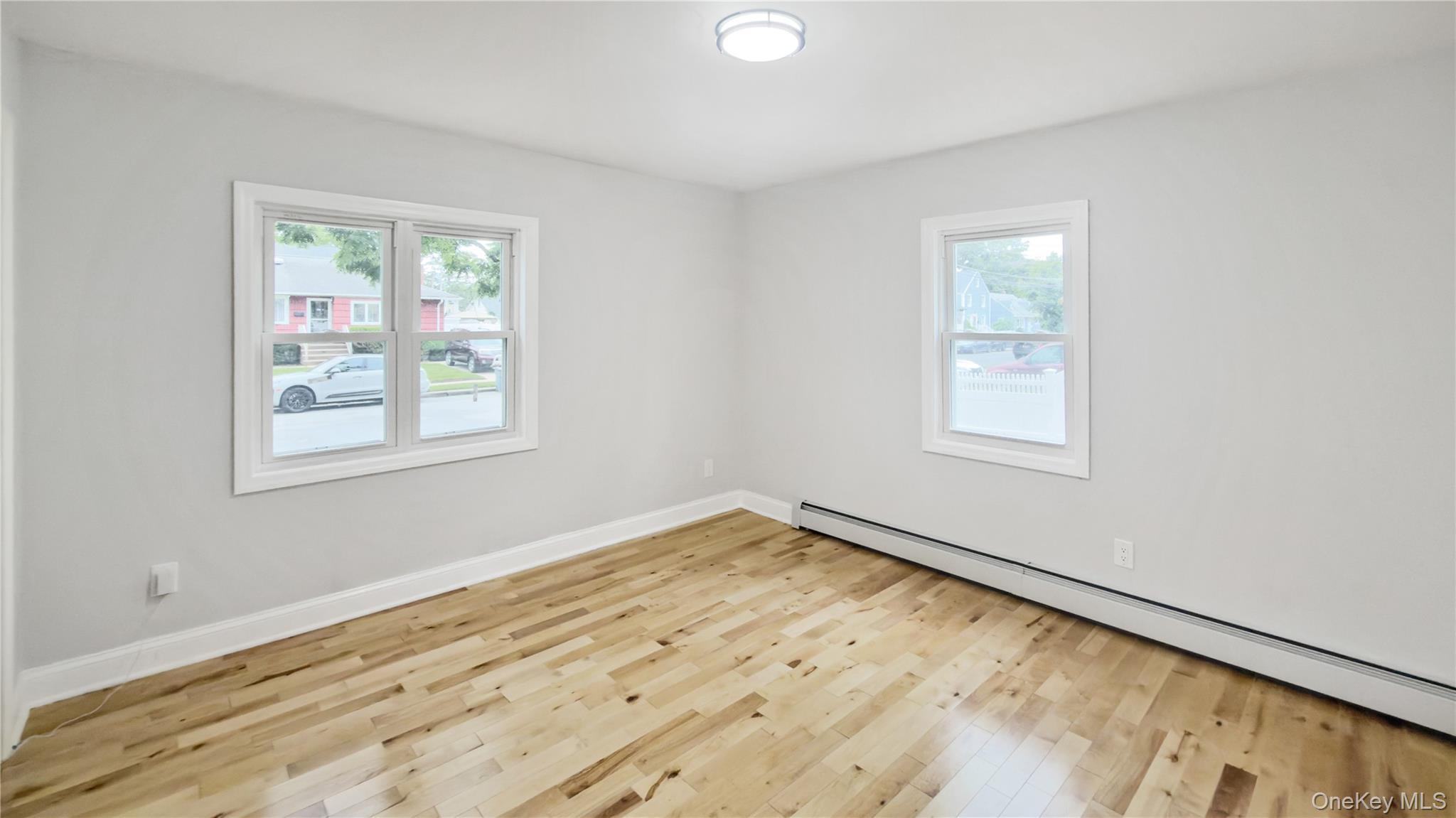 Single Family Woodfield Road Nassau County, NY 11570, MLS-1046658-29