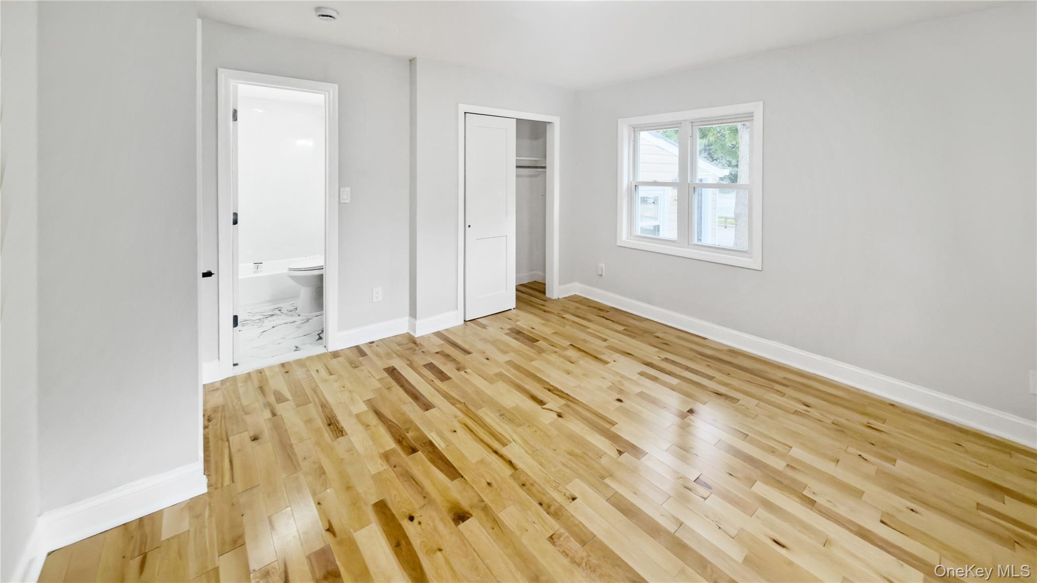 Single Family Woodfield Road Nassau County, NY 11570, MLS-1046658-31
