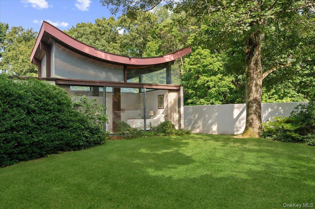 Single Family Duck Pond Road Nassau County, NY 11560, MLS-1046678-39