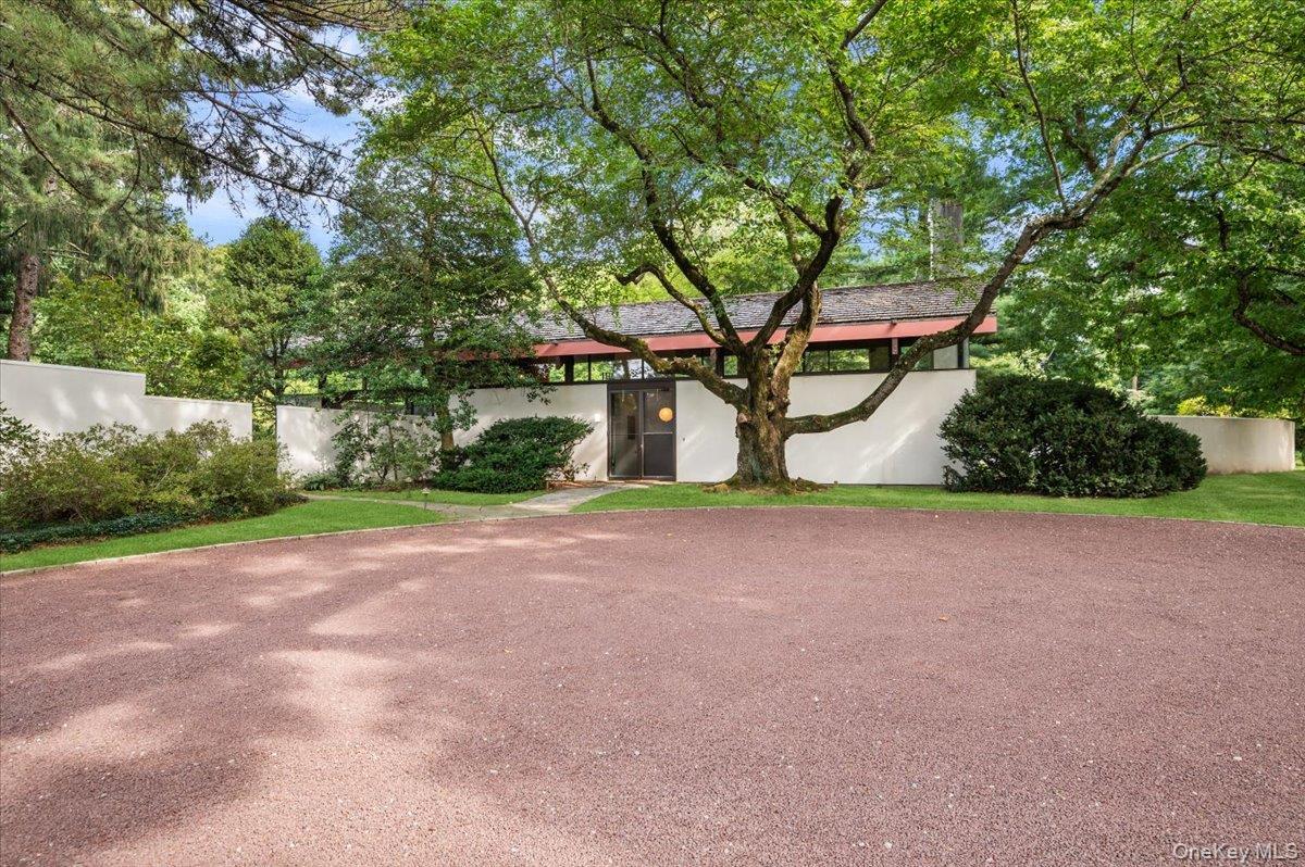 Single Family Duck Pond Road Nassau County, NY 11560, MLS-1046678-4
