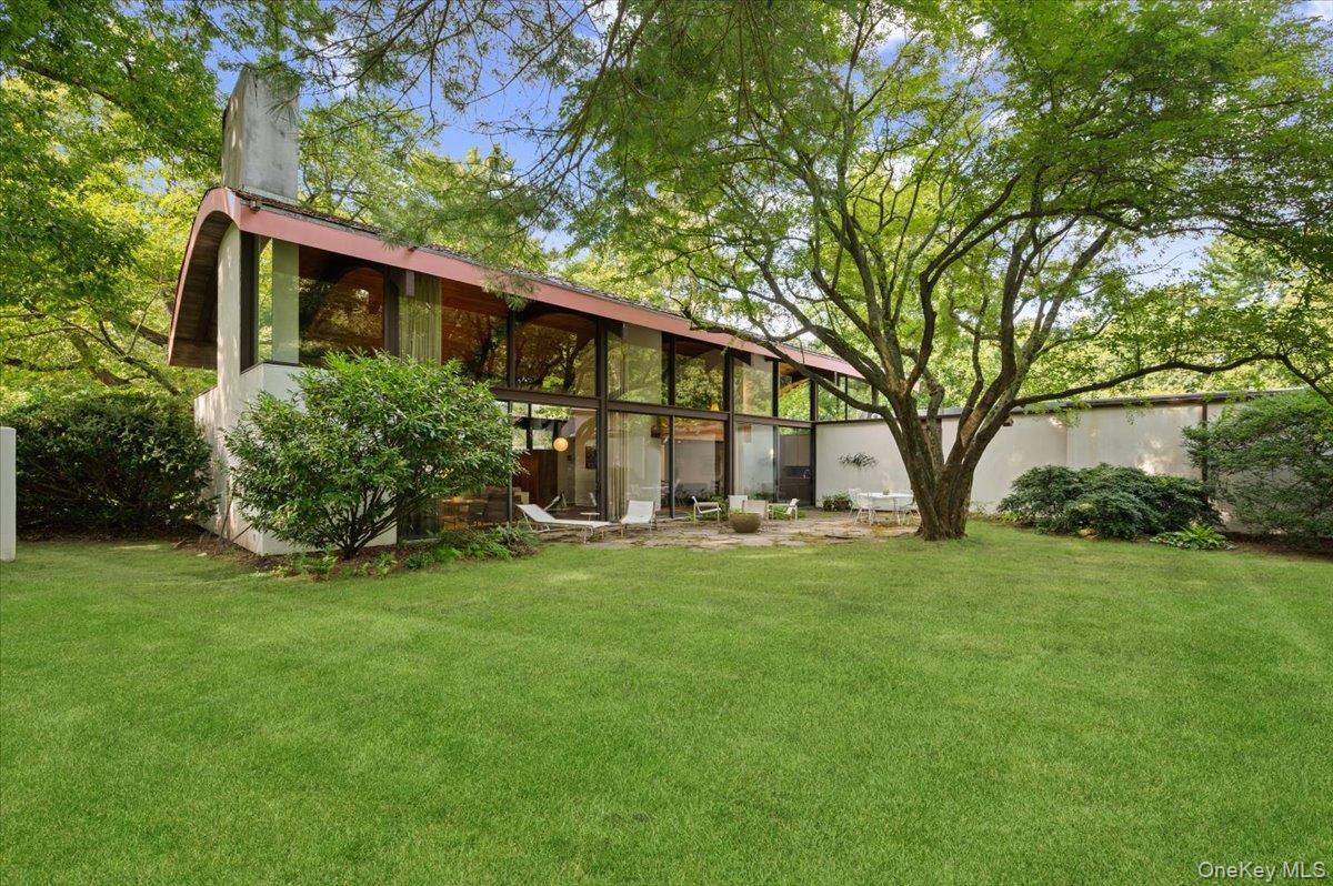 Single Family Duck Pond Road Nassau County, NY 11560, MLS-1046678-40