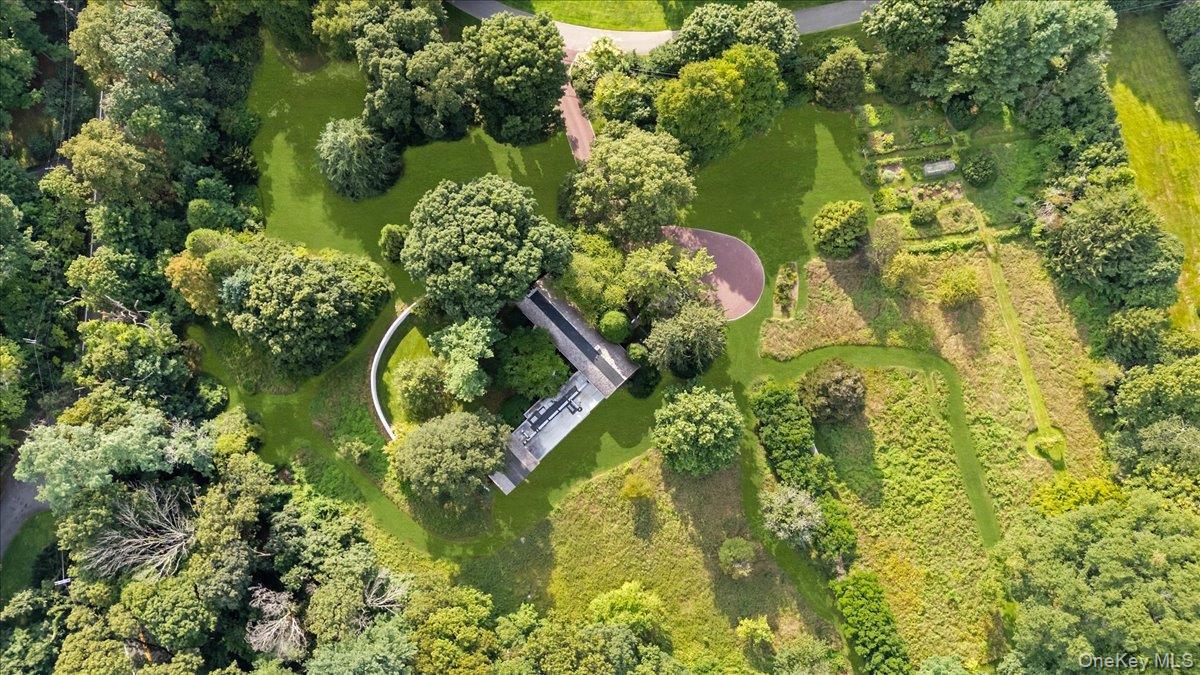 Single Family Duck Pond Road Nassau County, NY 11560, MLS-1046678-44