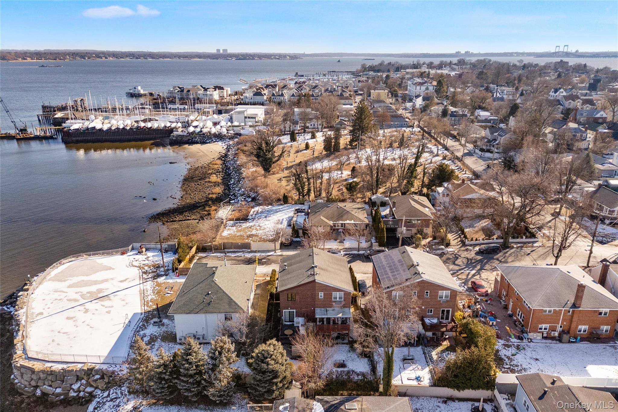 Single Family Ditmars Street  Bronx, NY 10464, MLS-1046694-24
