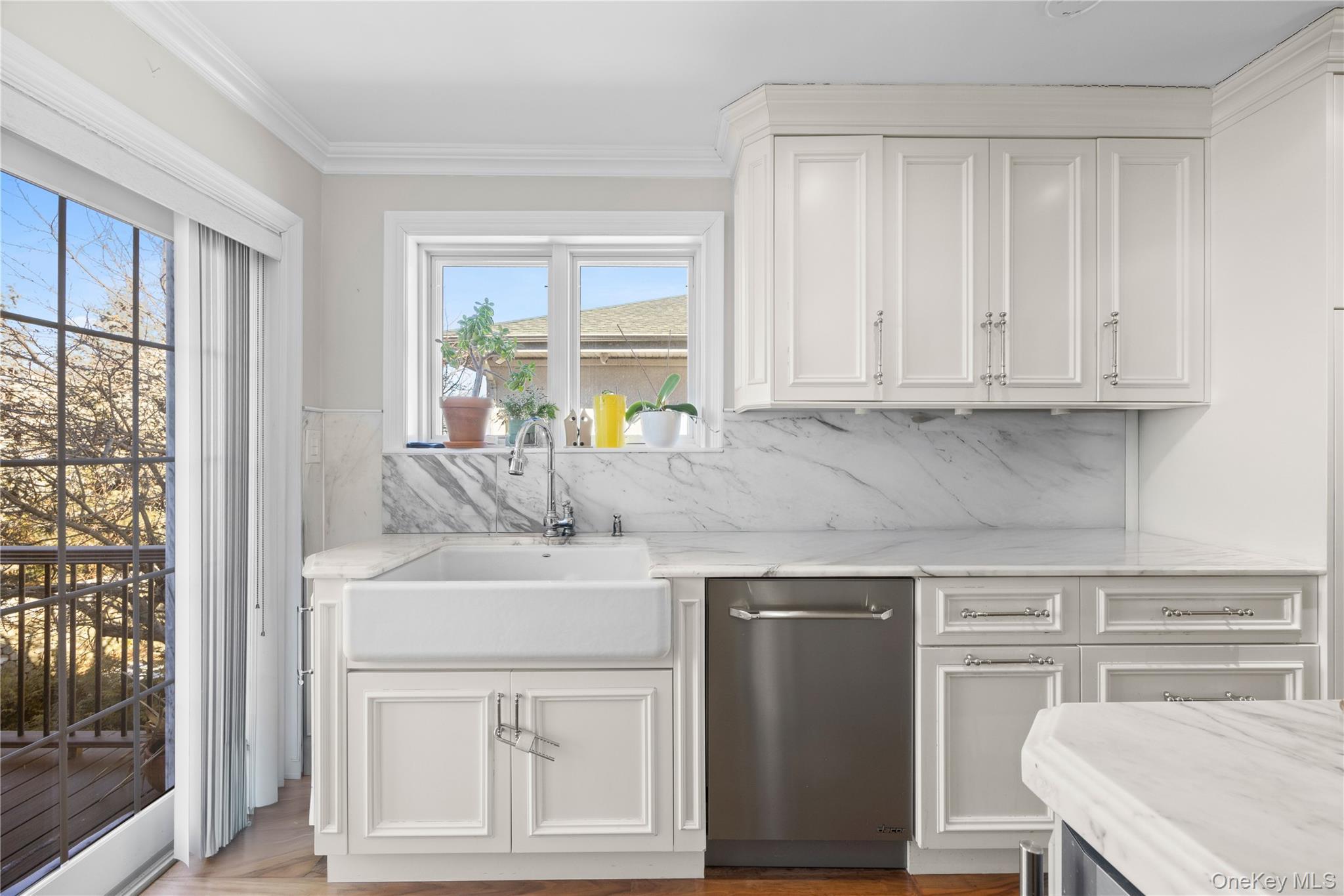 Single Family Ditmars Street  Bronx, NY 10464, MLS-1046694-5