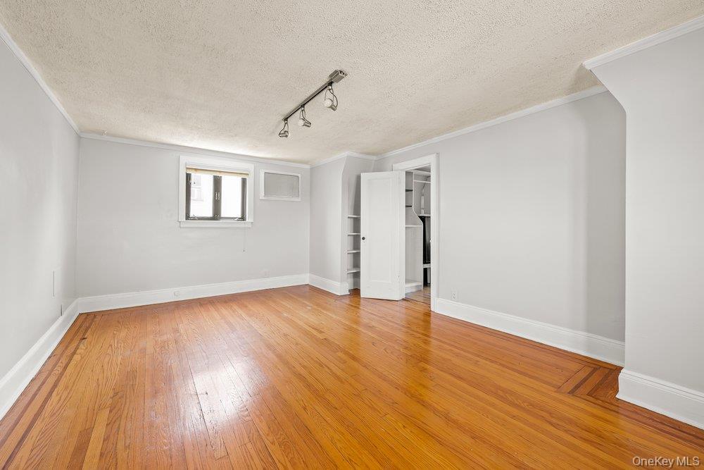 Single Family 166th Street Queens, NY 11432, MLS-1046700-13