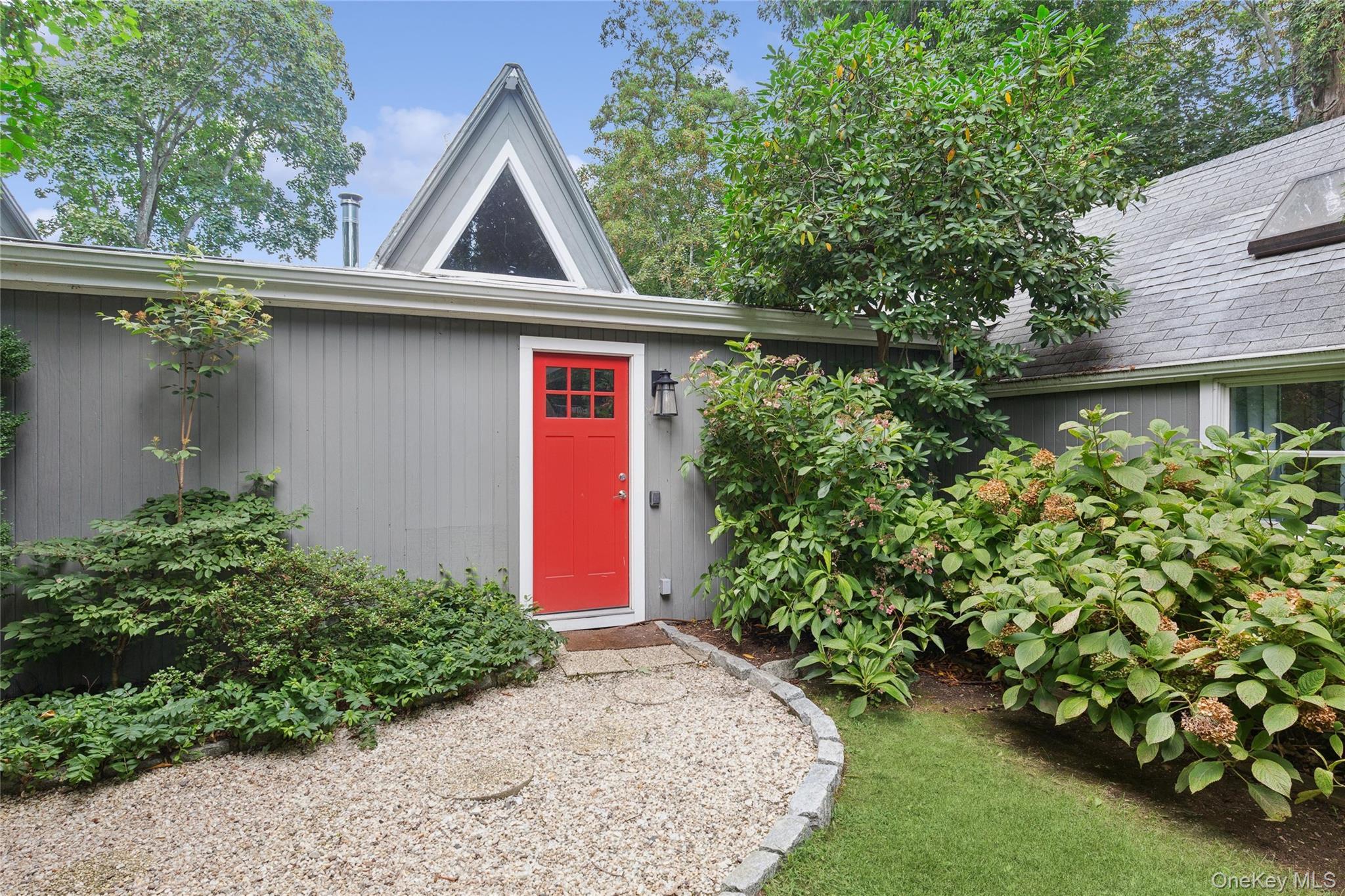 Single Family Oak Lane  Suffolk County, NY 11963, MLS-1046705-2