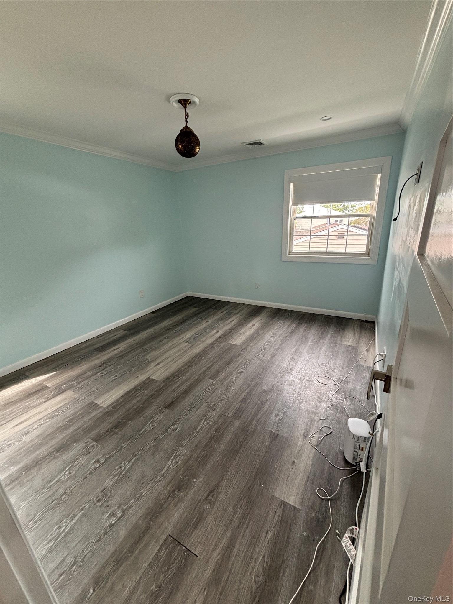 Single Family Singingwood Drive Suffolk County, NY 11741, MLS-1046708-10
