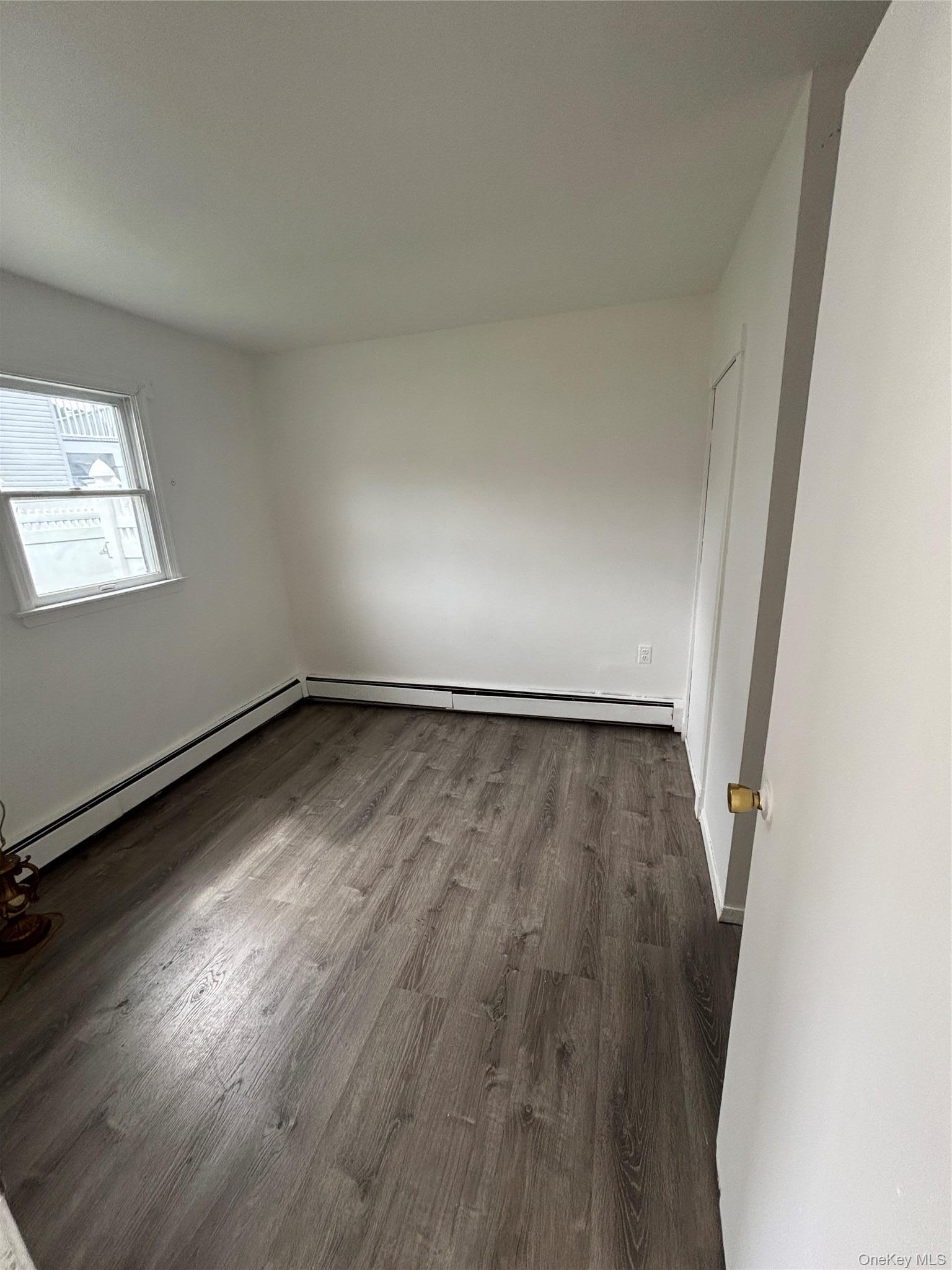 Single Family Singingwood Drive Suffolk County, NY 11741, MLS-1046708-28