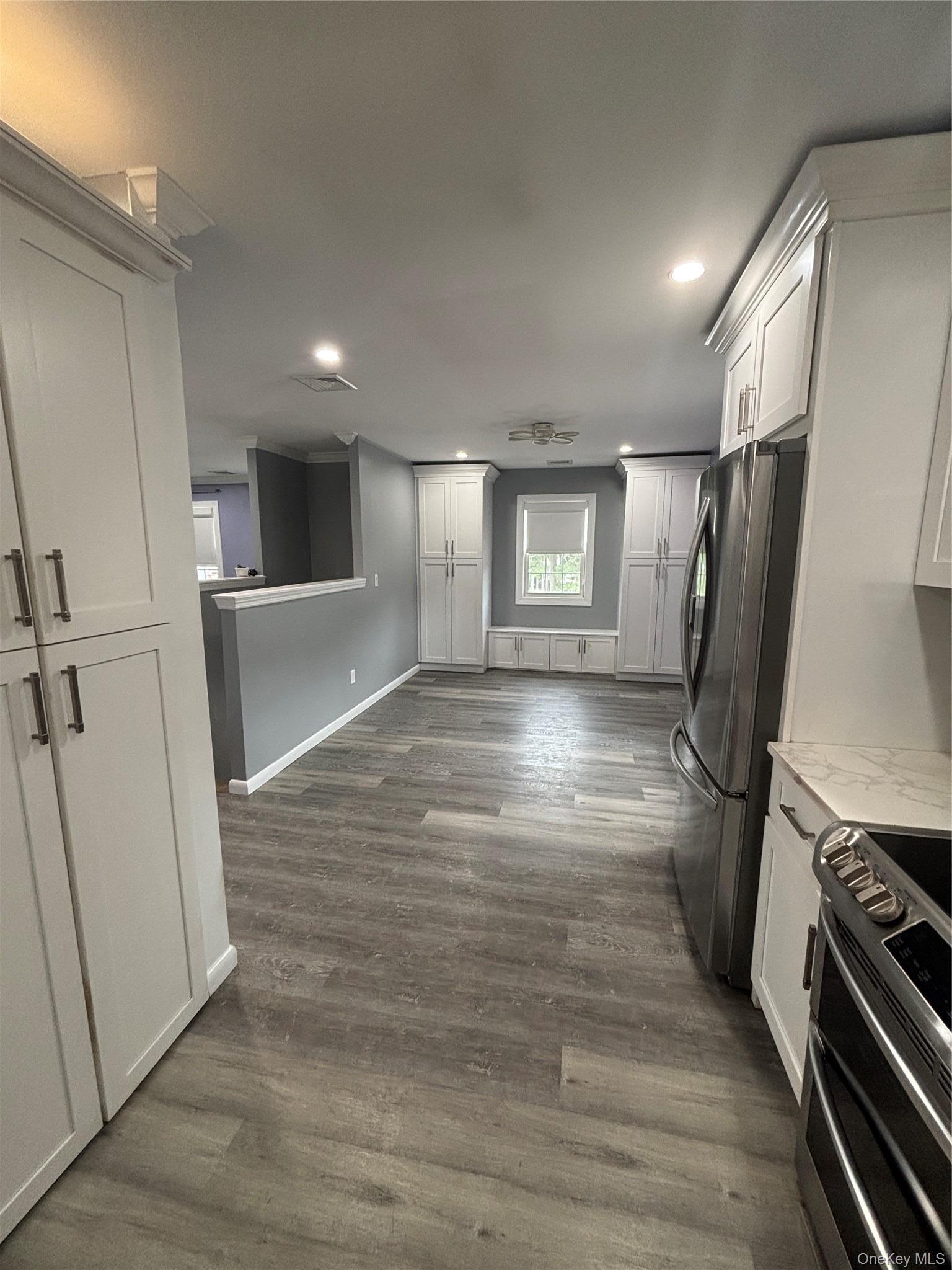 Single Family Singingwood Drive Suffolk County, NY 11741, MLS-1046708-7