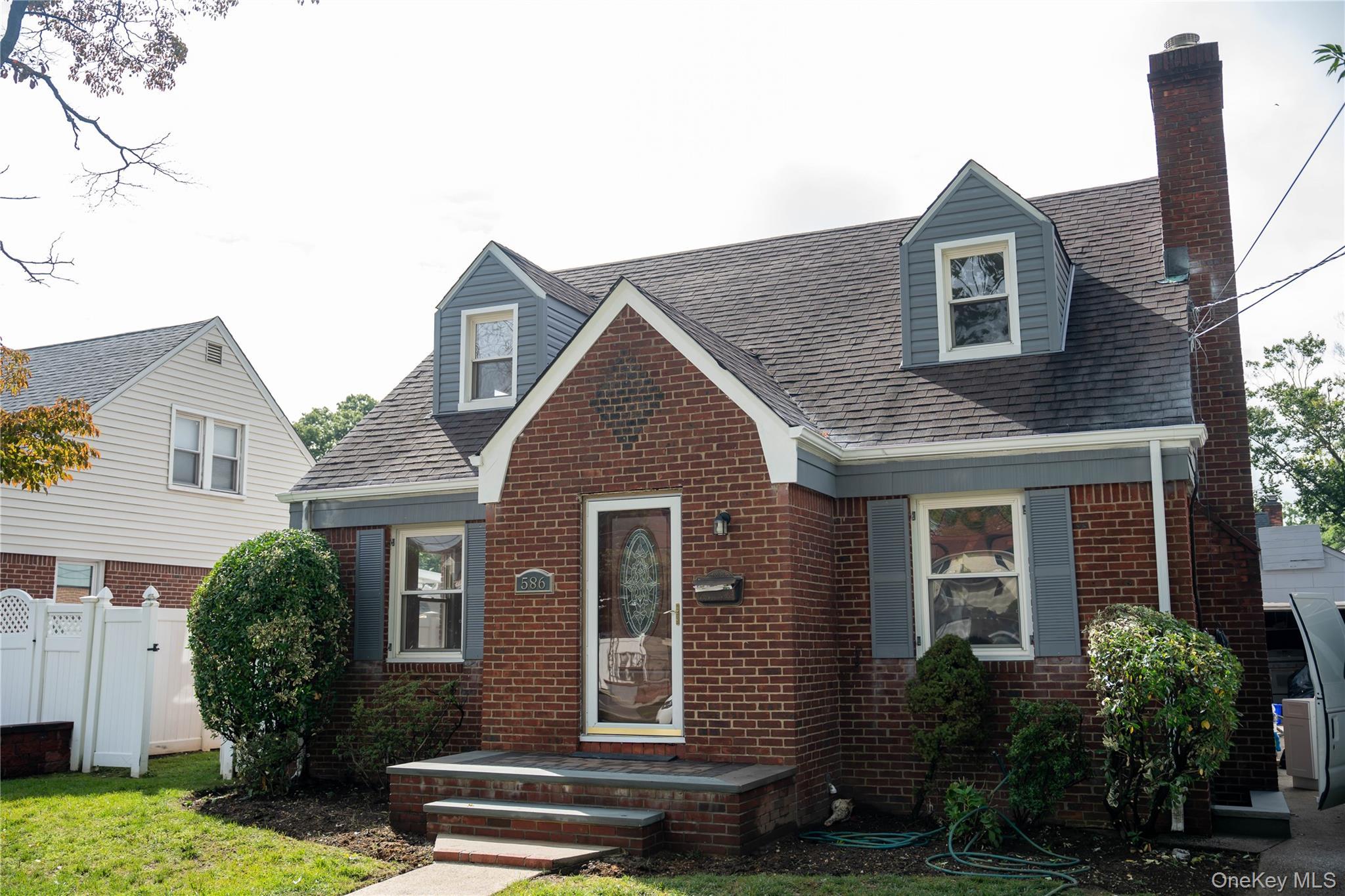 Single Family Stratford Road Nassau County, NY 11510, MLS-1046719-2