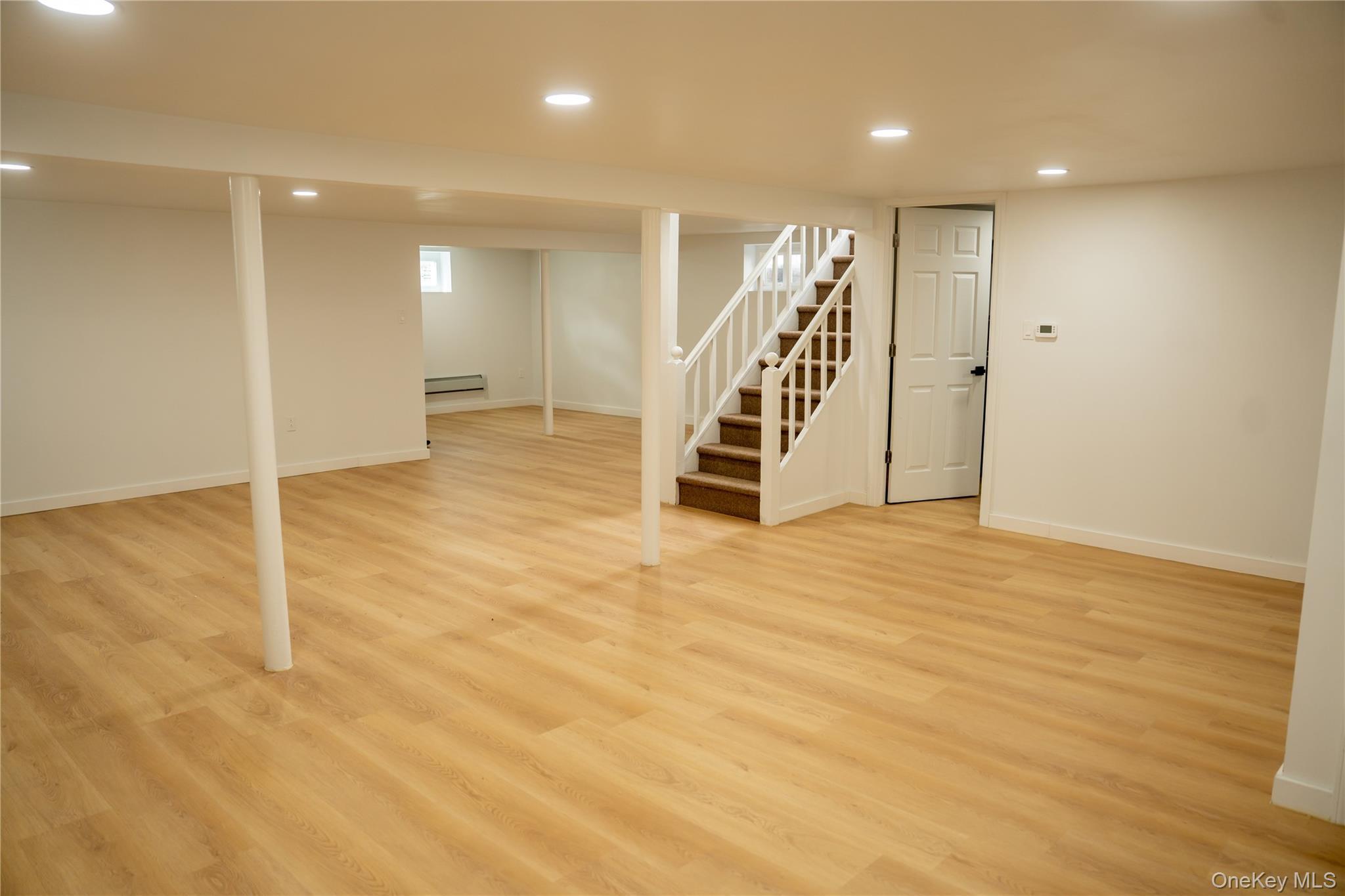 Single Family Stratford Road Nassau County, NY 11510, MLS-1046719-26