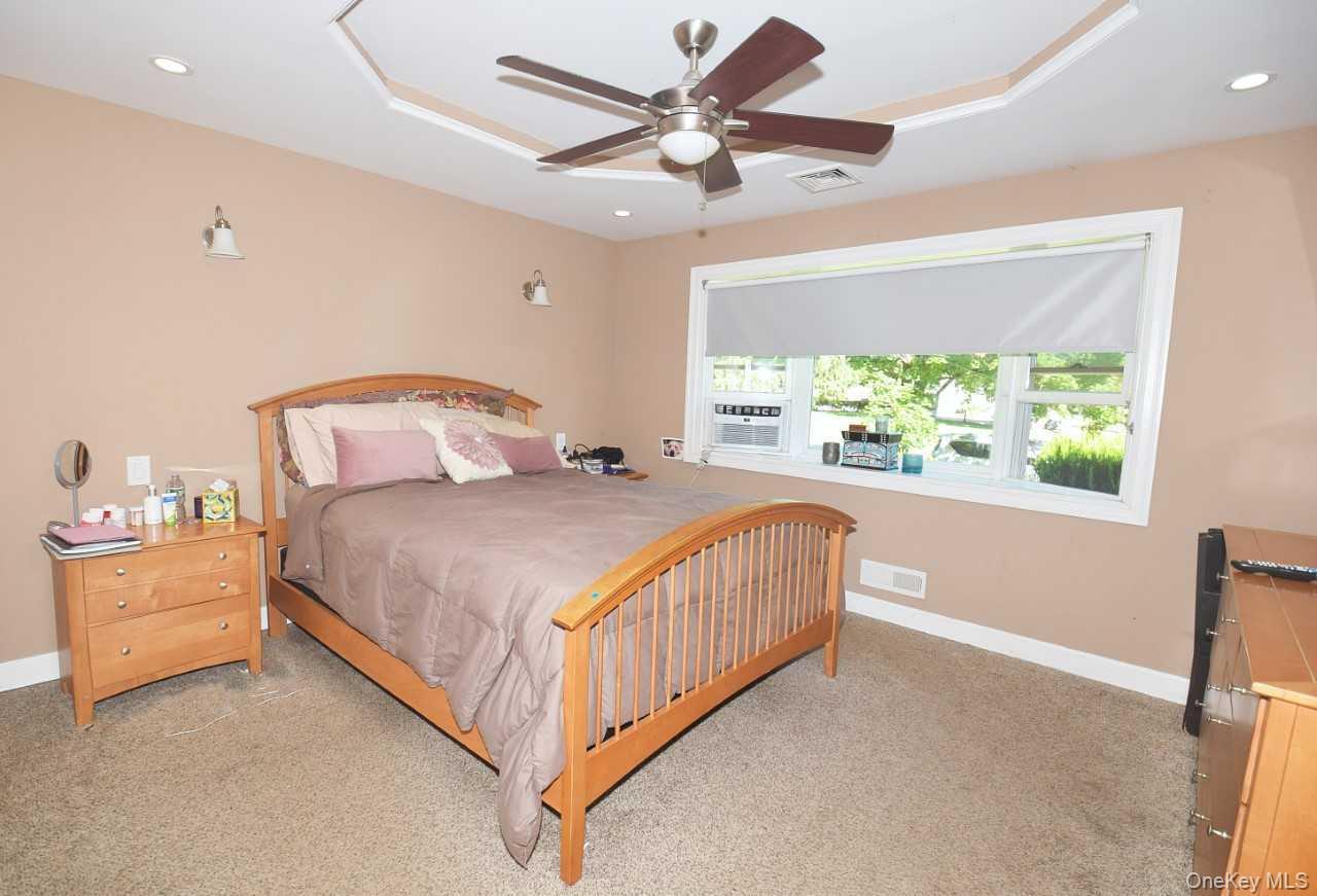 Single Family Cornell Drive Suffolk County, NY 11787, MLS-1046723-11