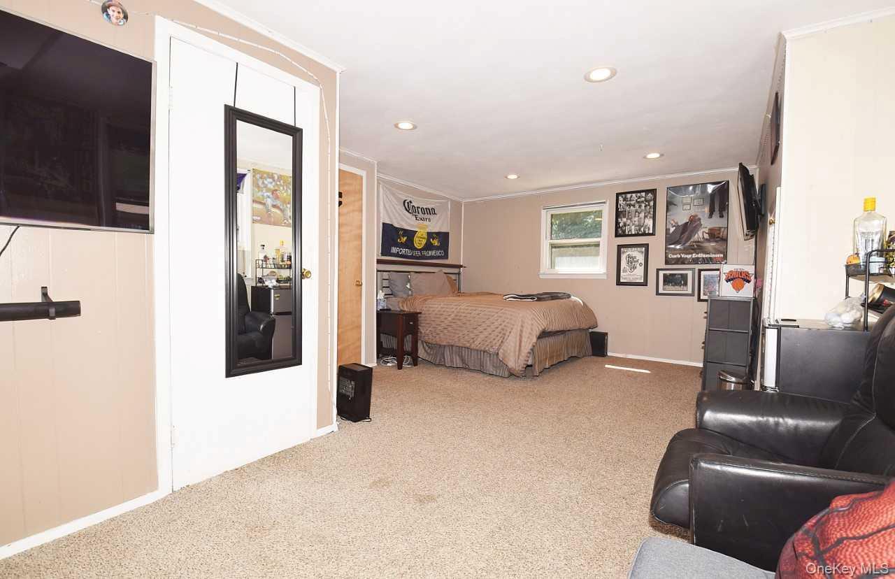 Single Family Cornell Drive Suffolk County, NY 11787, MLS-1046723-13