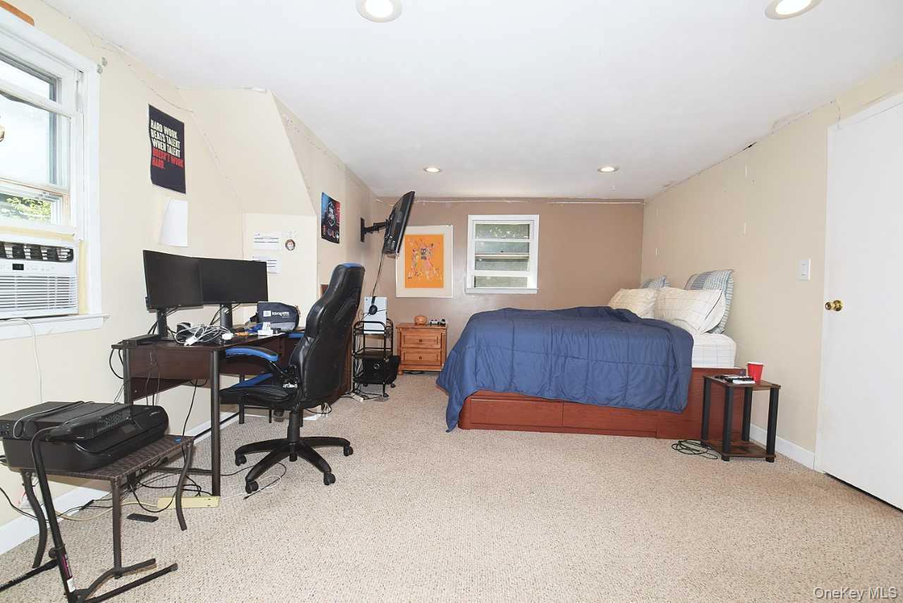 Single Family Cornell Drive Suffolk County, NY 11787, MLS-1046723-16