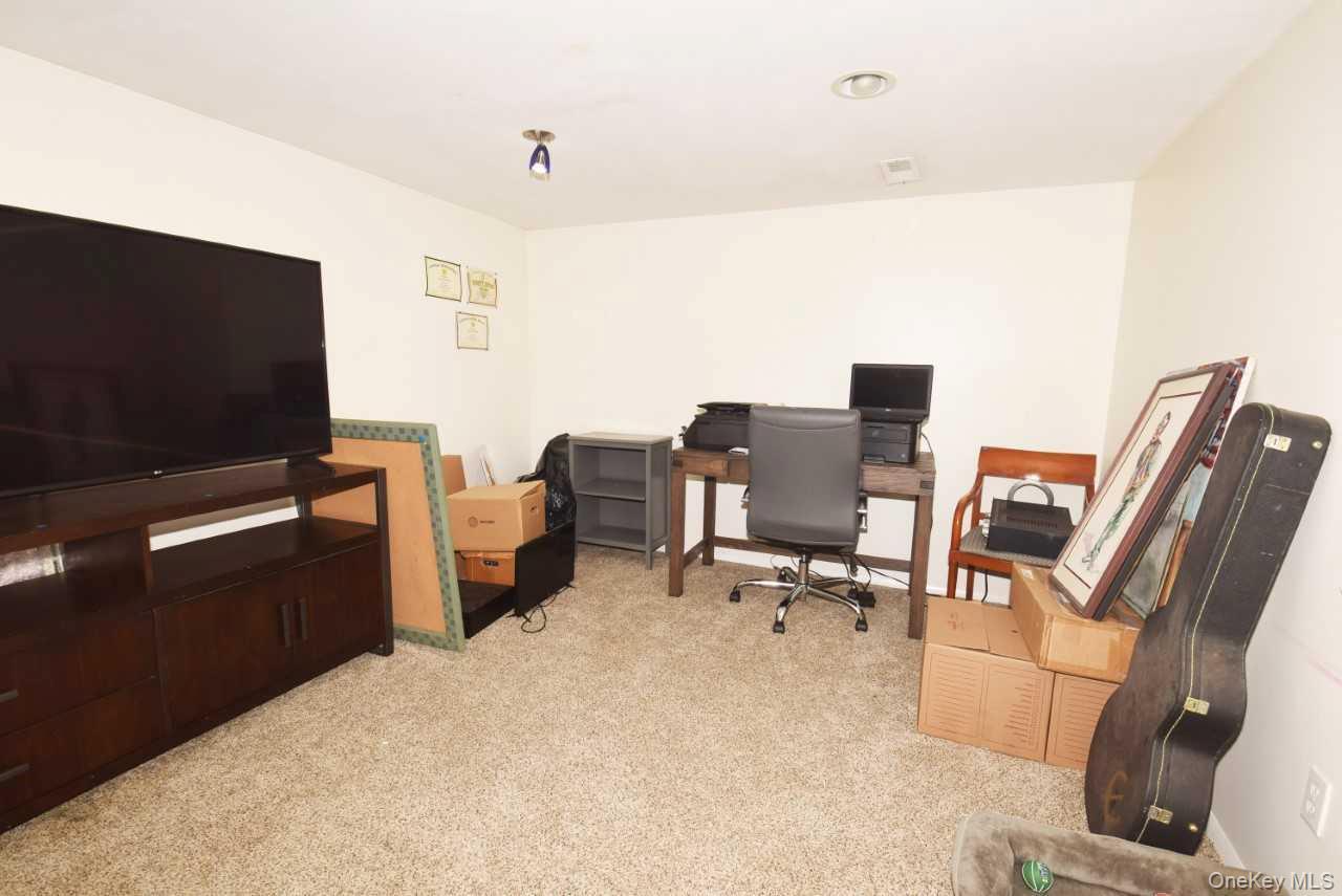 Single Family Cornell Drive Suffolk County, NY 11787, MLS-1046723-17