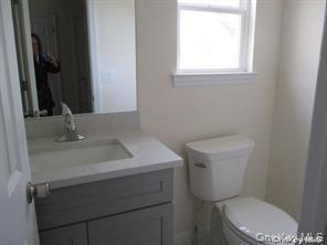 Single Family Bayview Avenue  Suffolk County, NY 11713, MLS-1046738-17