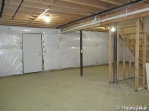 Single Family Bayview Avenue  Suffolk County, NY 11713, MLS-1046738-21