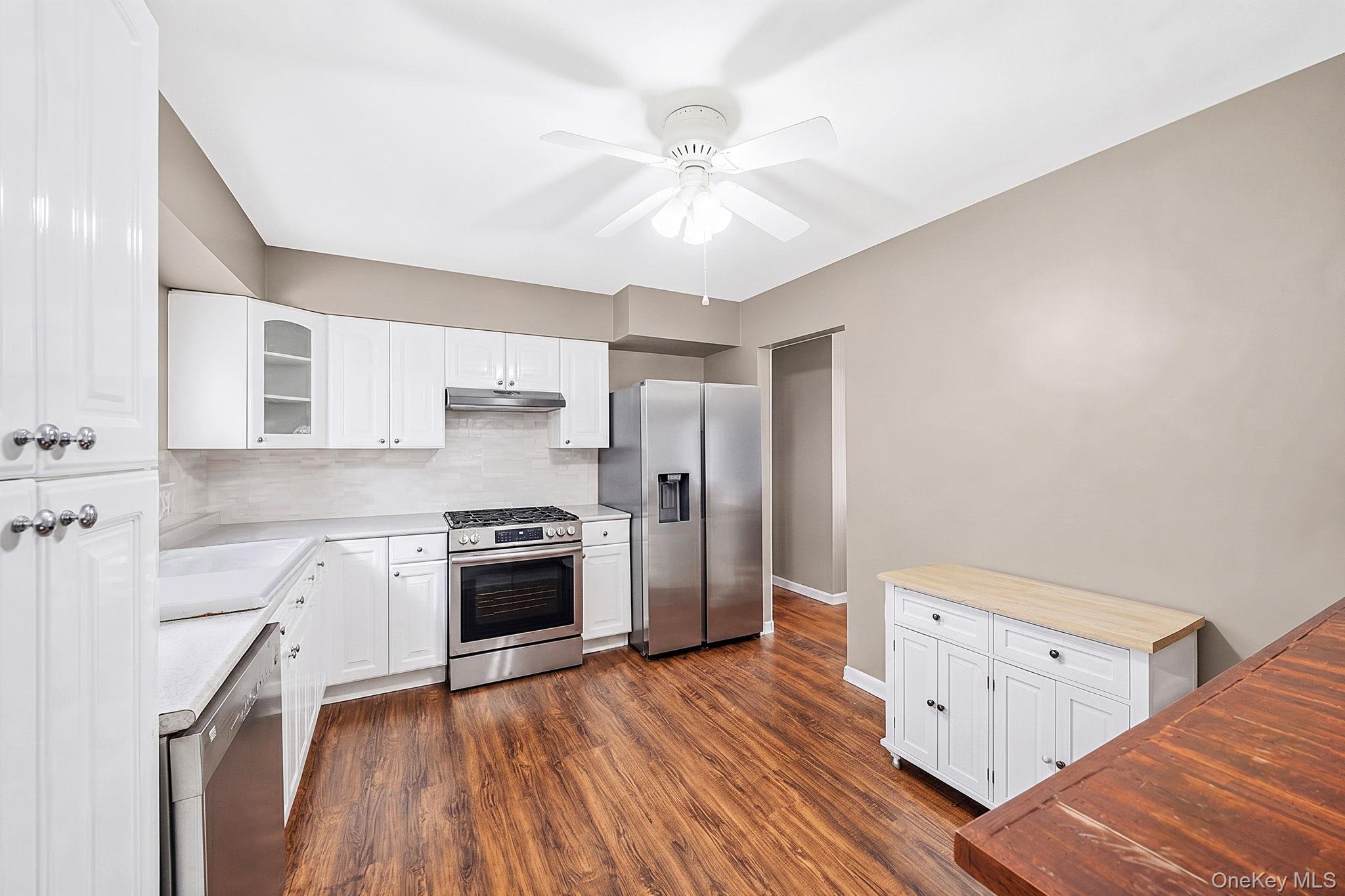 Single Family Prospect Drive  Suffolk County, NY 11717, MLS-1046741-12