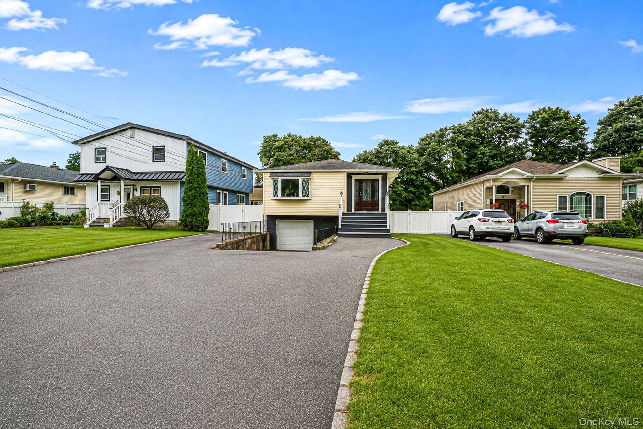 Single Family Prospect Drive  Suffolk County, NY 11717, MLS-1046741-3