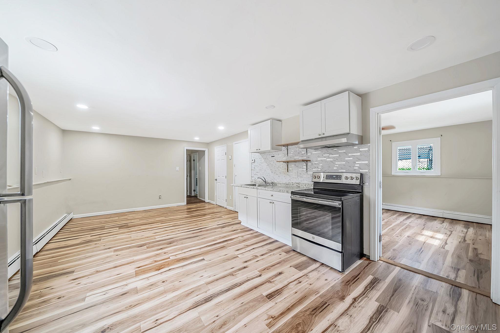 Single Family Prospect Drive  Suffolk County, NY 11717, MLS-1046741-36