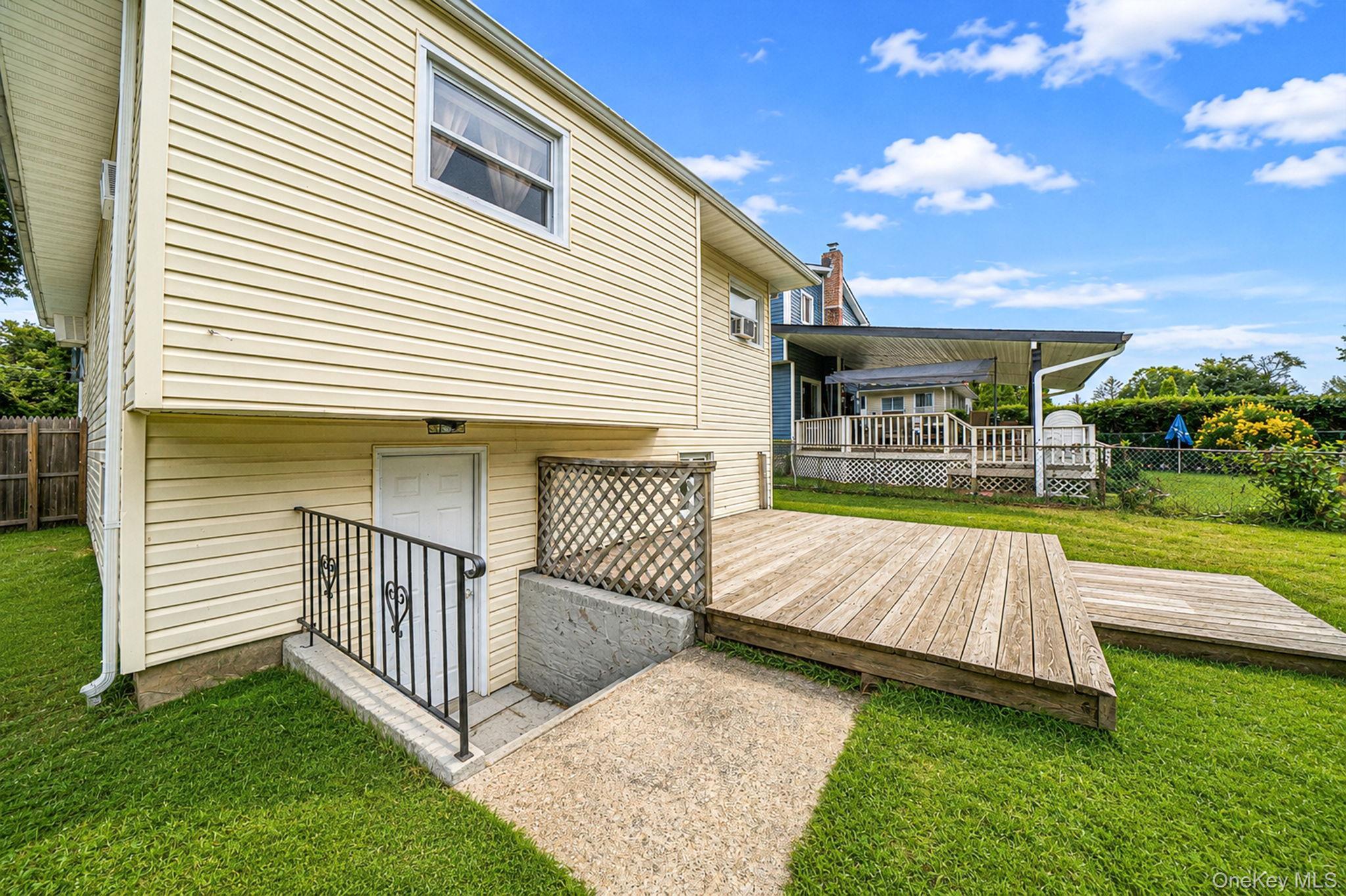 Single Family Prospect Drive  Suffolk County, NY 11717, MLS-1046741-5