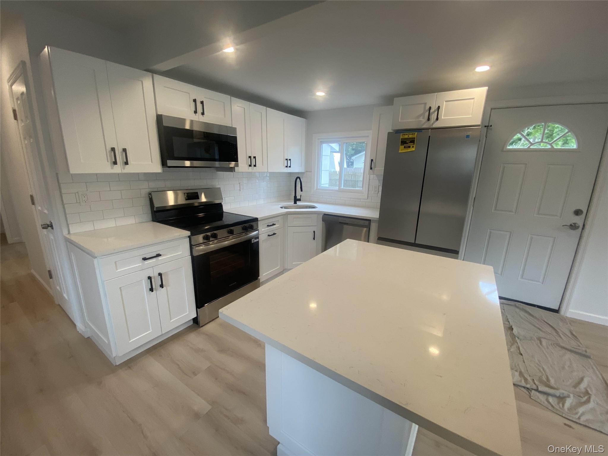 Single Family Cypress Drive Suffolk County, NY 11951, MLS-1046777-8