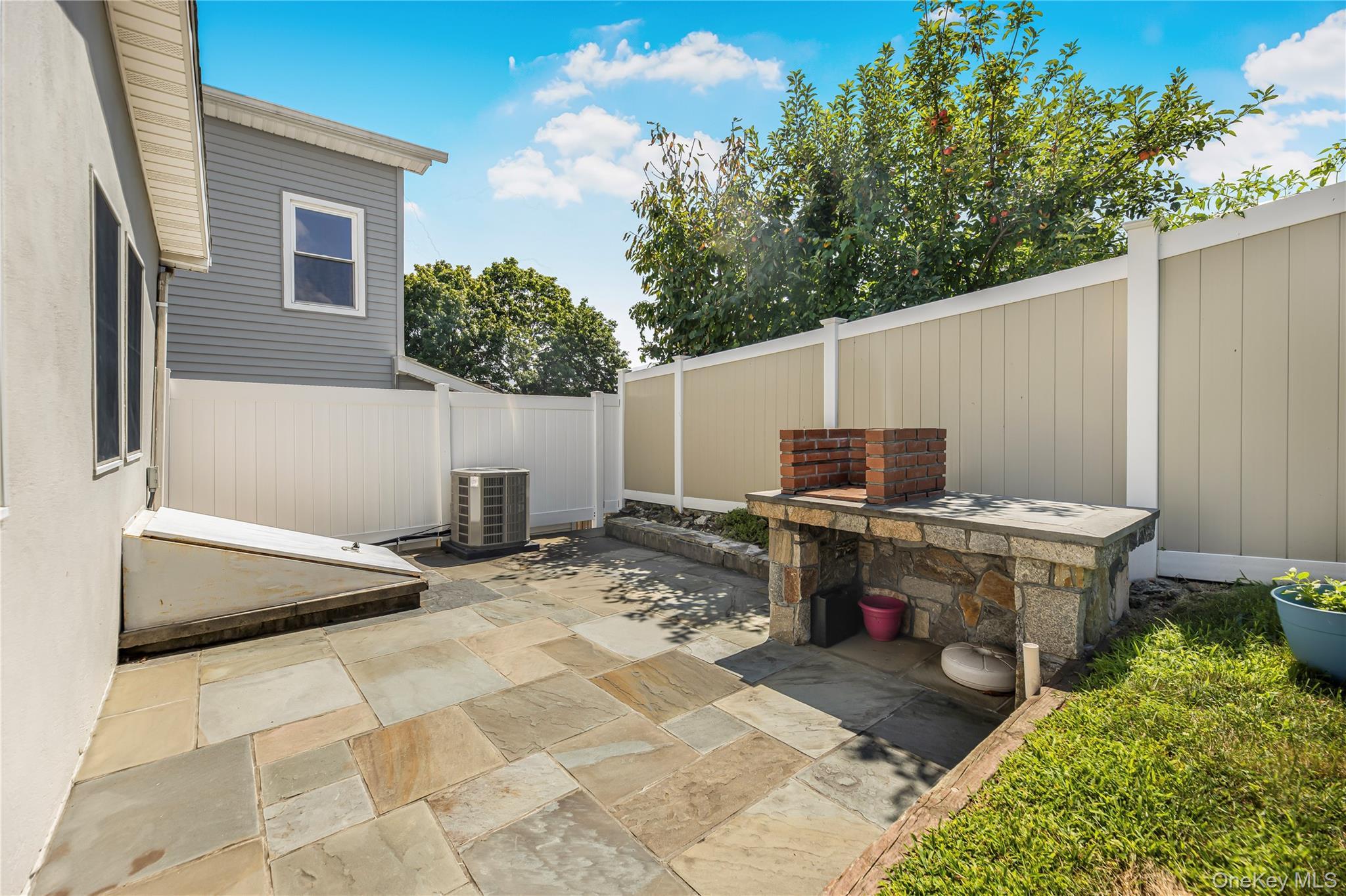 Single Family Mile Square Road  Westchester County, NY 10704, MLS-1046783-18