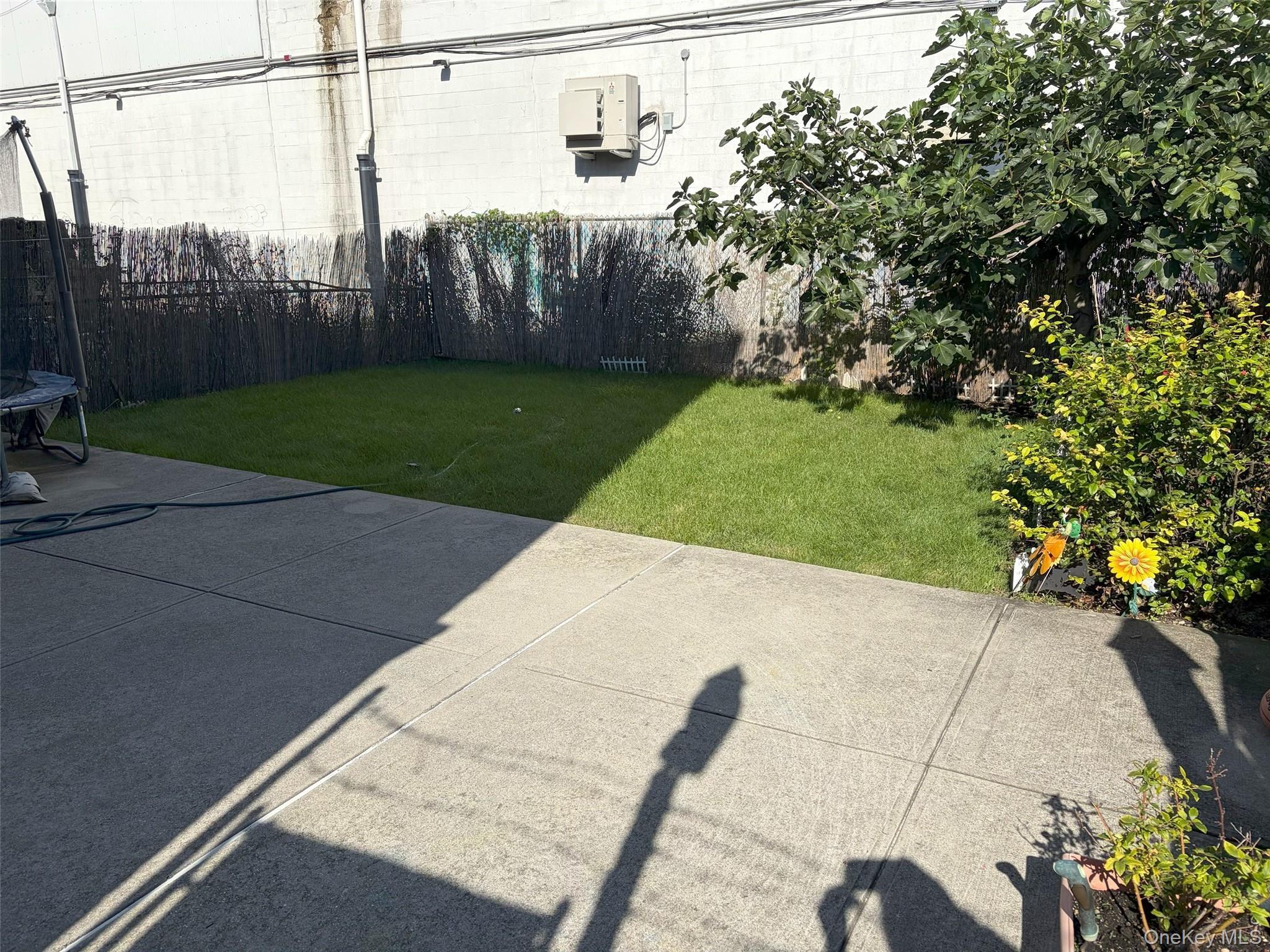 Single Family 82nd Street  Queens, NY 11414, MLS-1046818-3