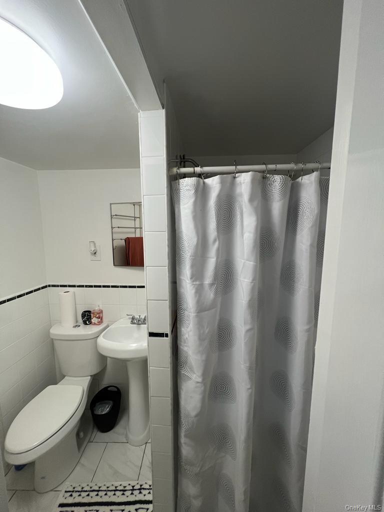 Single Family E 229th Street Bronx, NY 10466, MLS-1046825-12