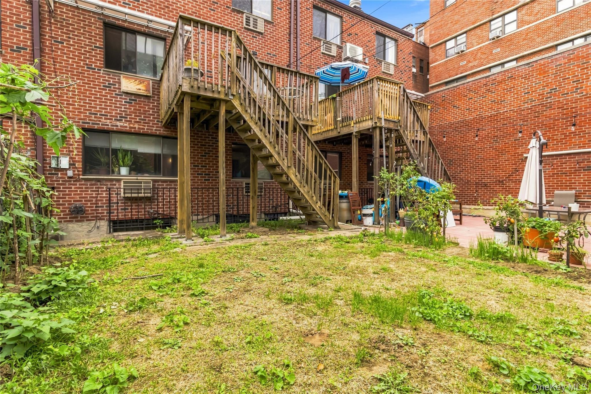 Single Family 46th Street  Queens, NY 11103, MLS-1046857-15