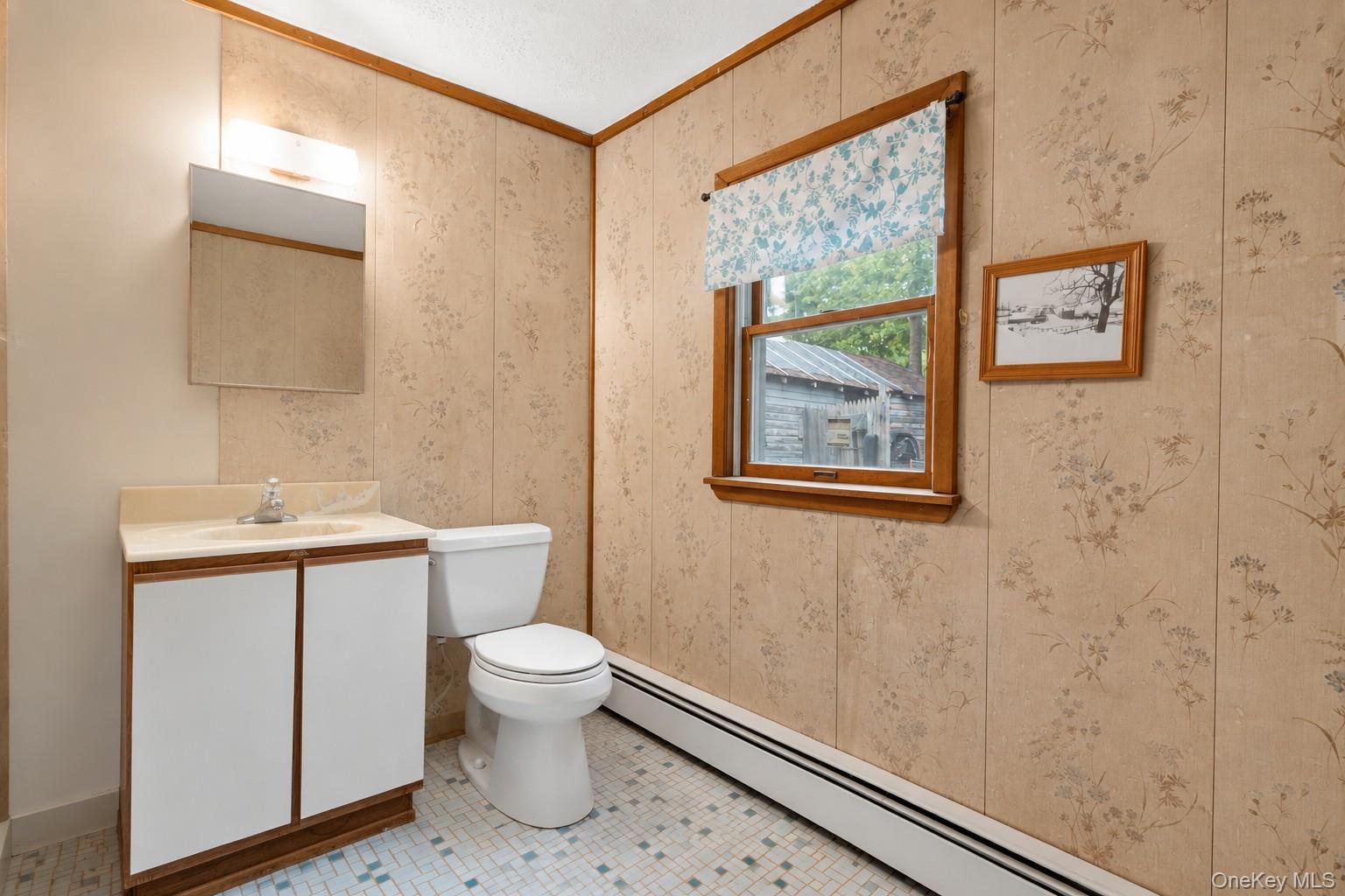 Single Family E Crossman Avenue  Orange County, NY 10950, MLS-1046861-20