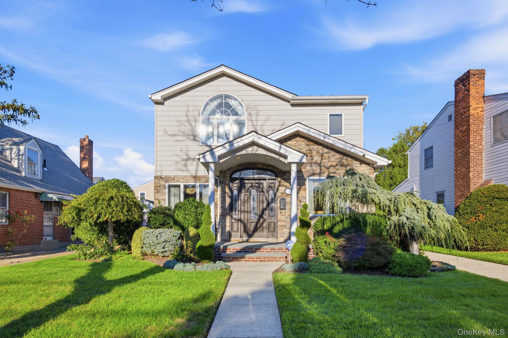 Single Family Celler Avenue Nassau County, NY 11040, MLS-1046862-2