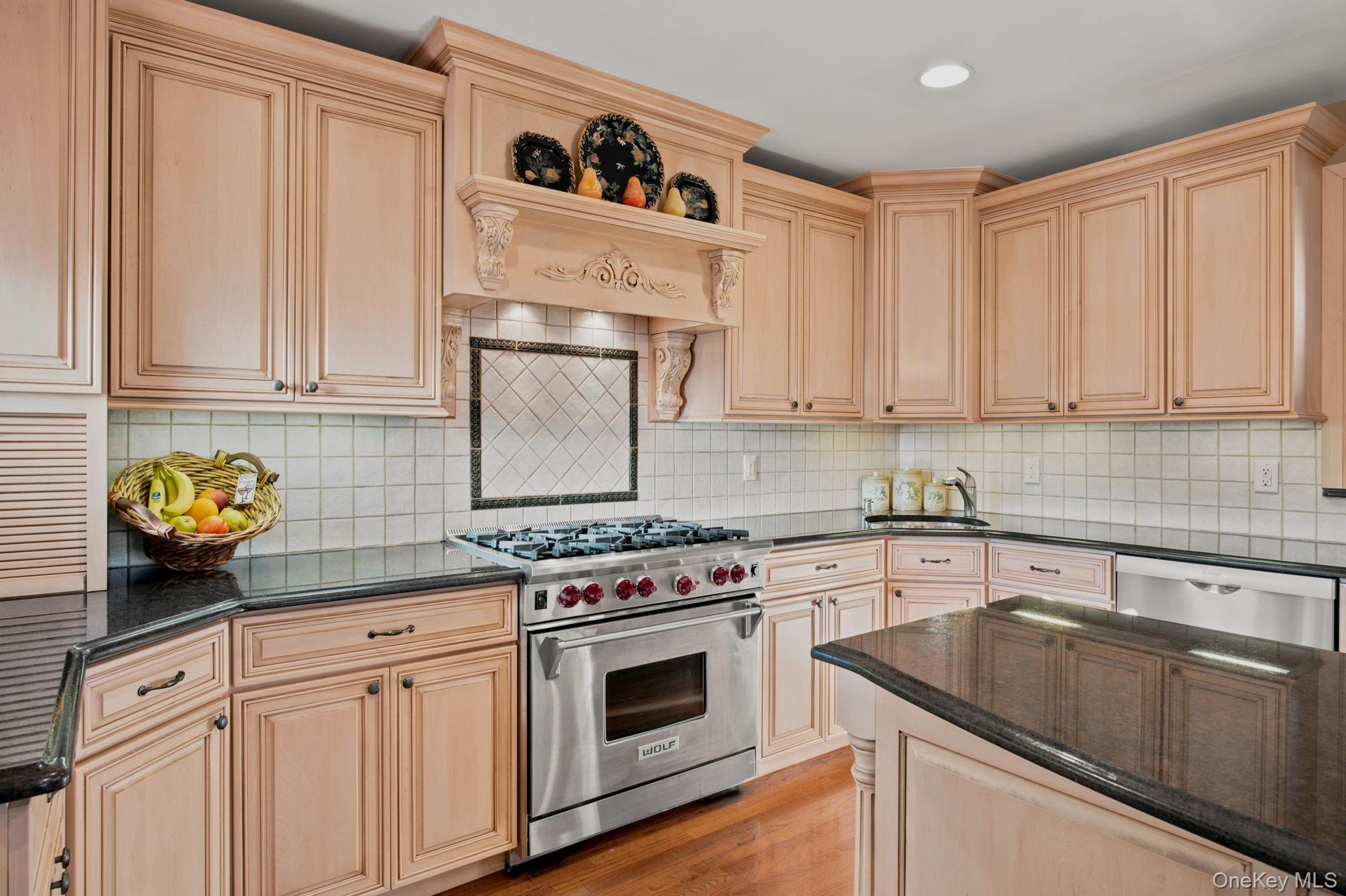 Single Family Celler Avenue Nassau County, NY 11040, MLS-1046862-9