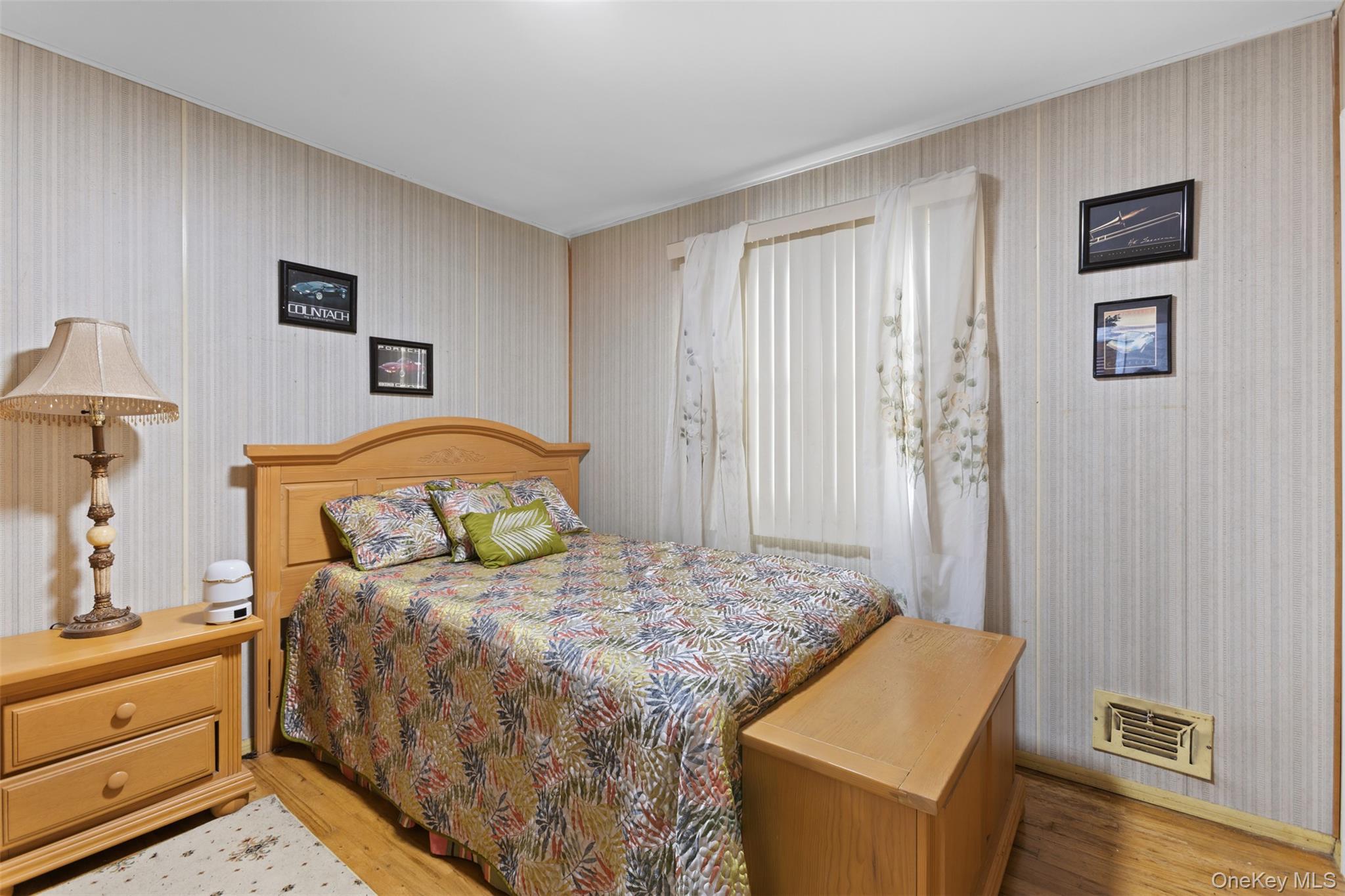 Single Family Briar Place Queens, NY 11691, MLS-1046867-12