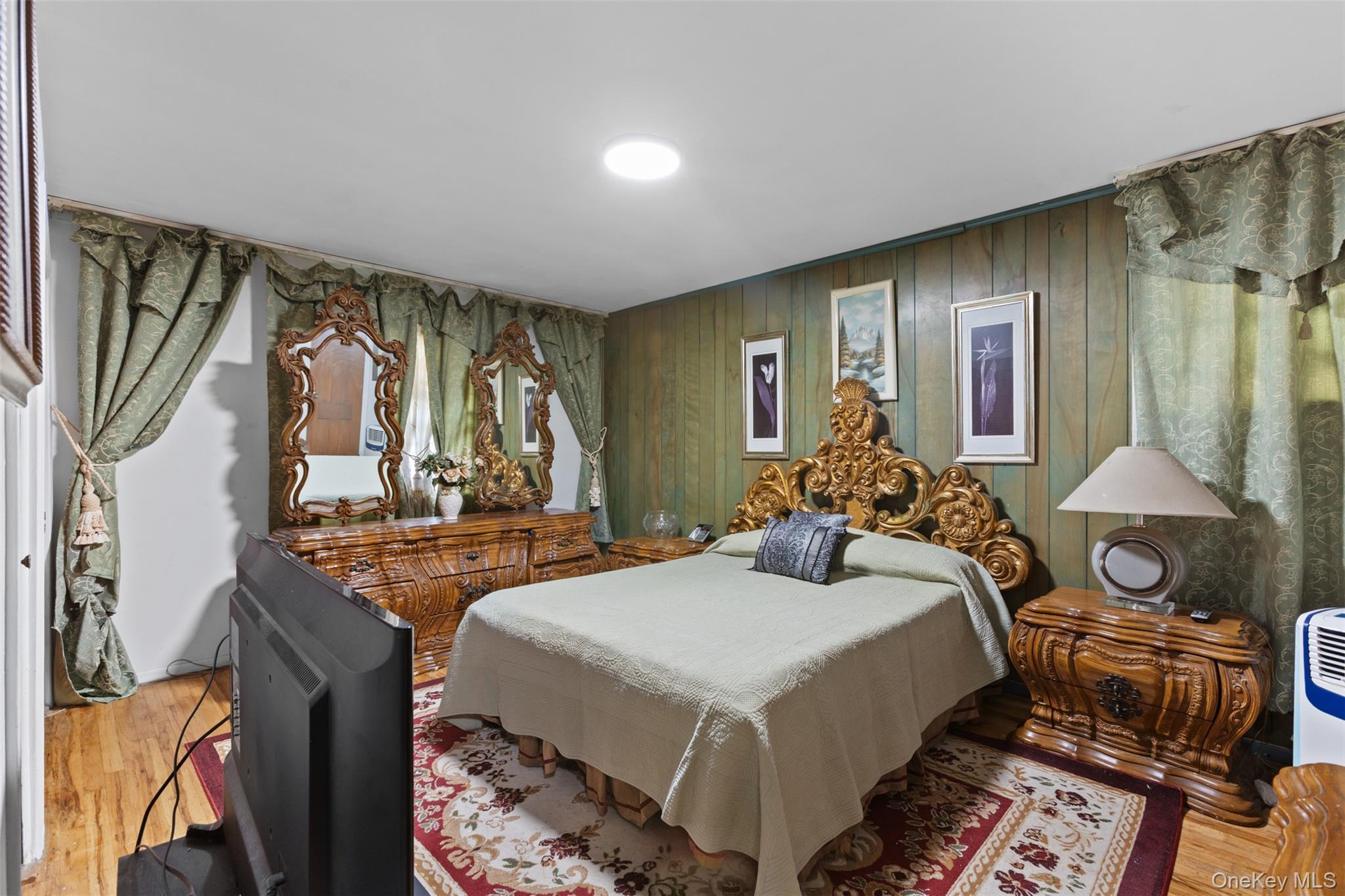 Single Family Briar Place Queens, NY 11691, MLS-1046867-9
