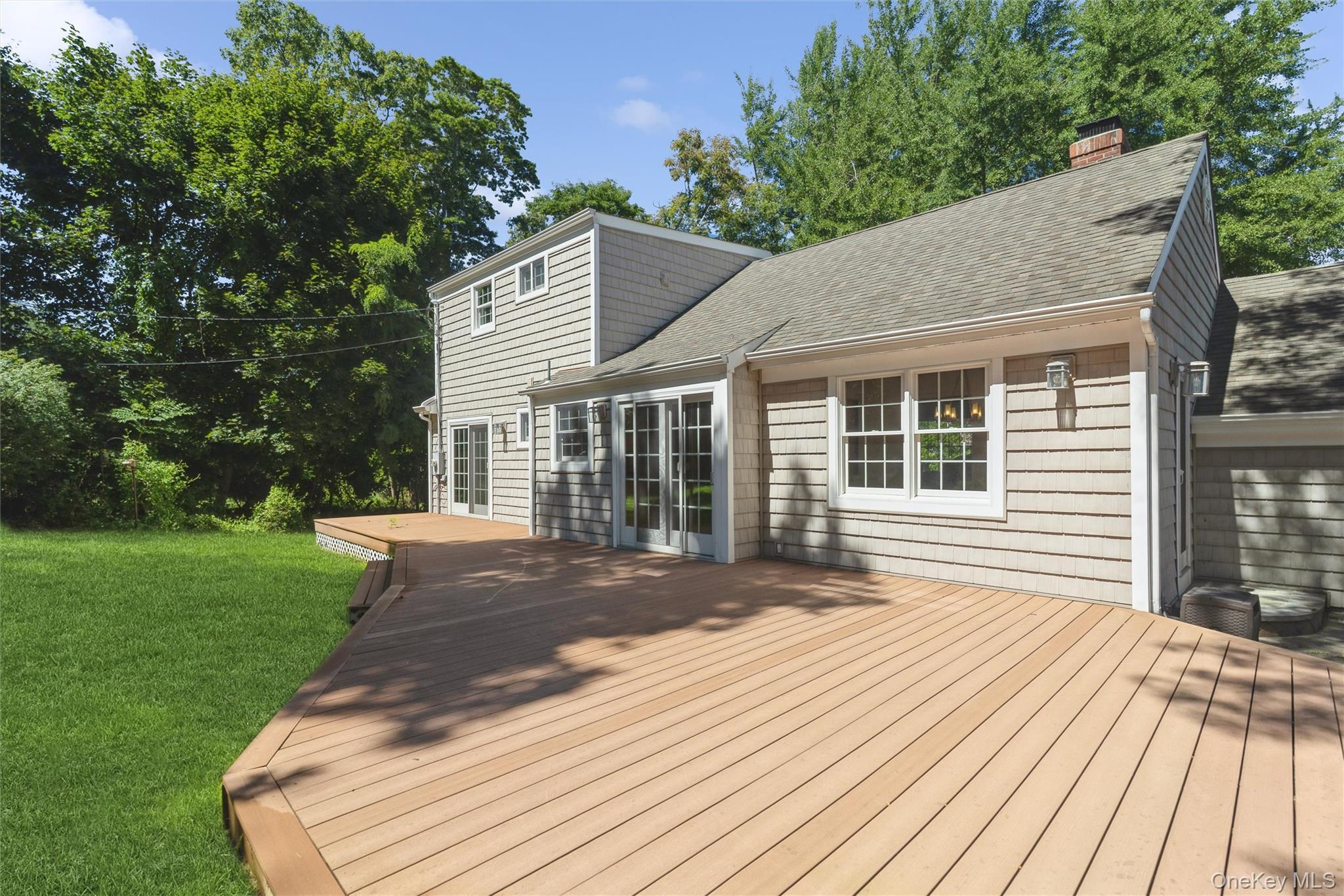 Single Family Old Homestead Road Suffolk County, NY 11777, MLS-1046868-24