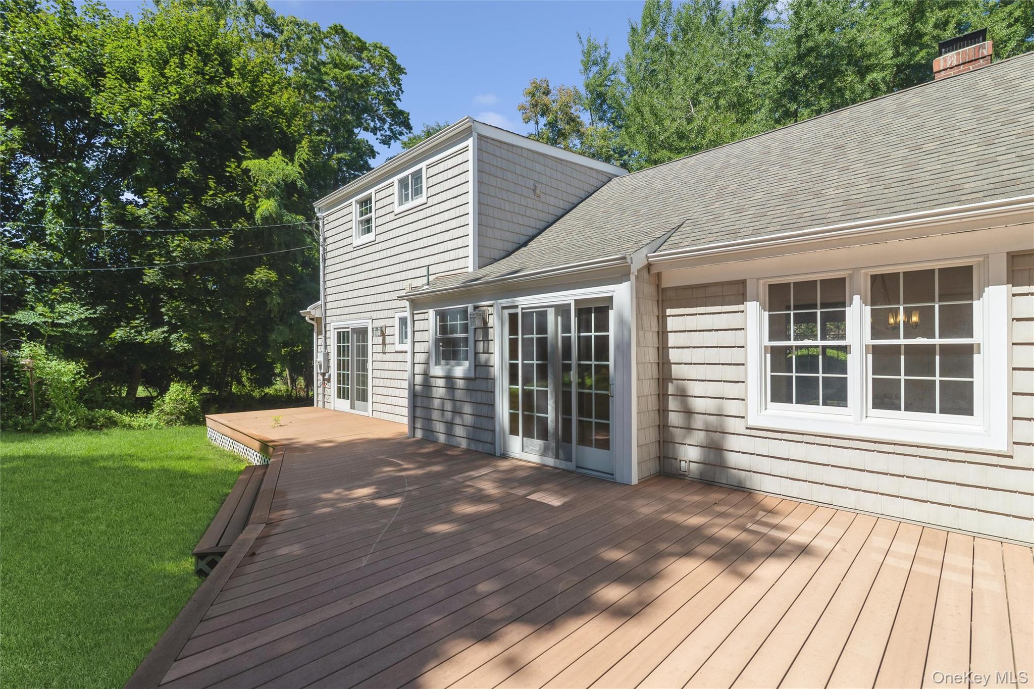 Single Family Old Homestead Road Suffolk County, NY 11777, MLS-1046868-26