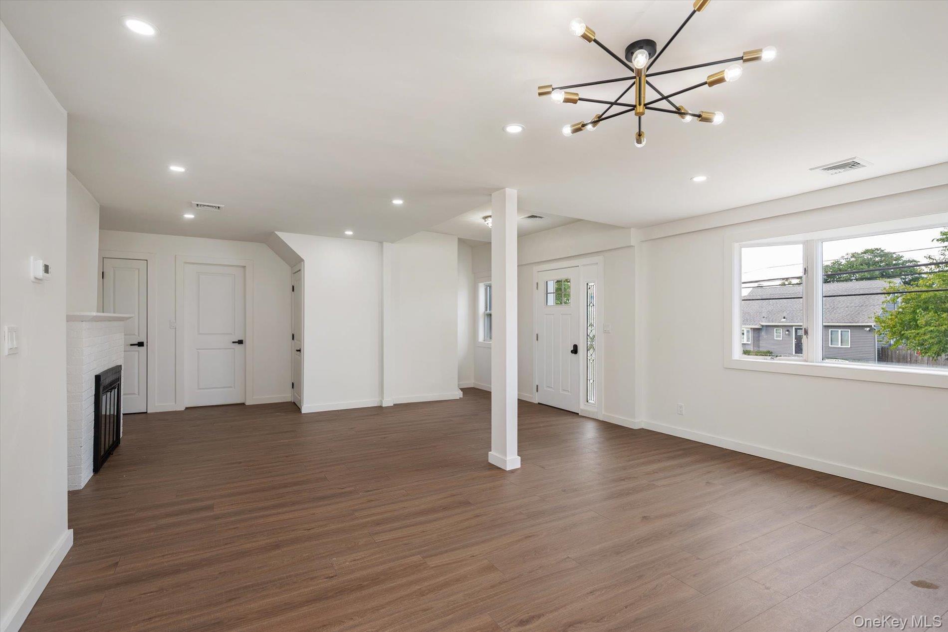 Single Family S Ocean Avenue Nassau County, NY 11520, MLS-1046877-5